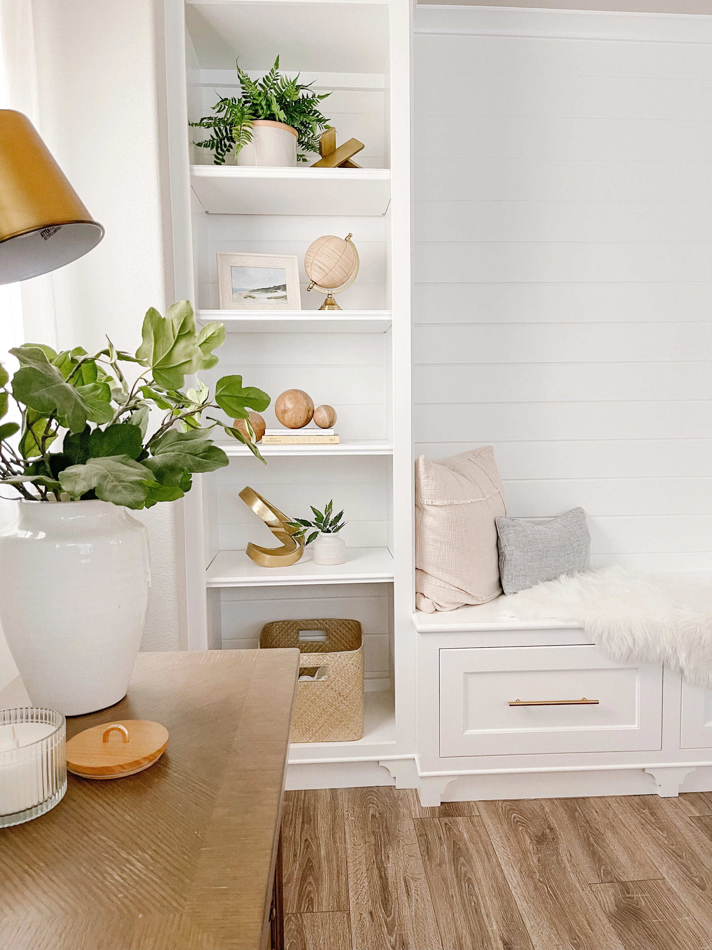8 SHELF STYLING TIPS TO ELEVATE YOUR SPACE