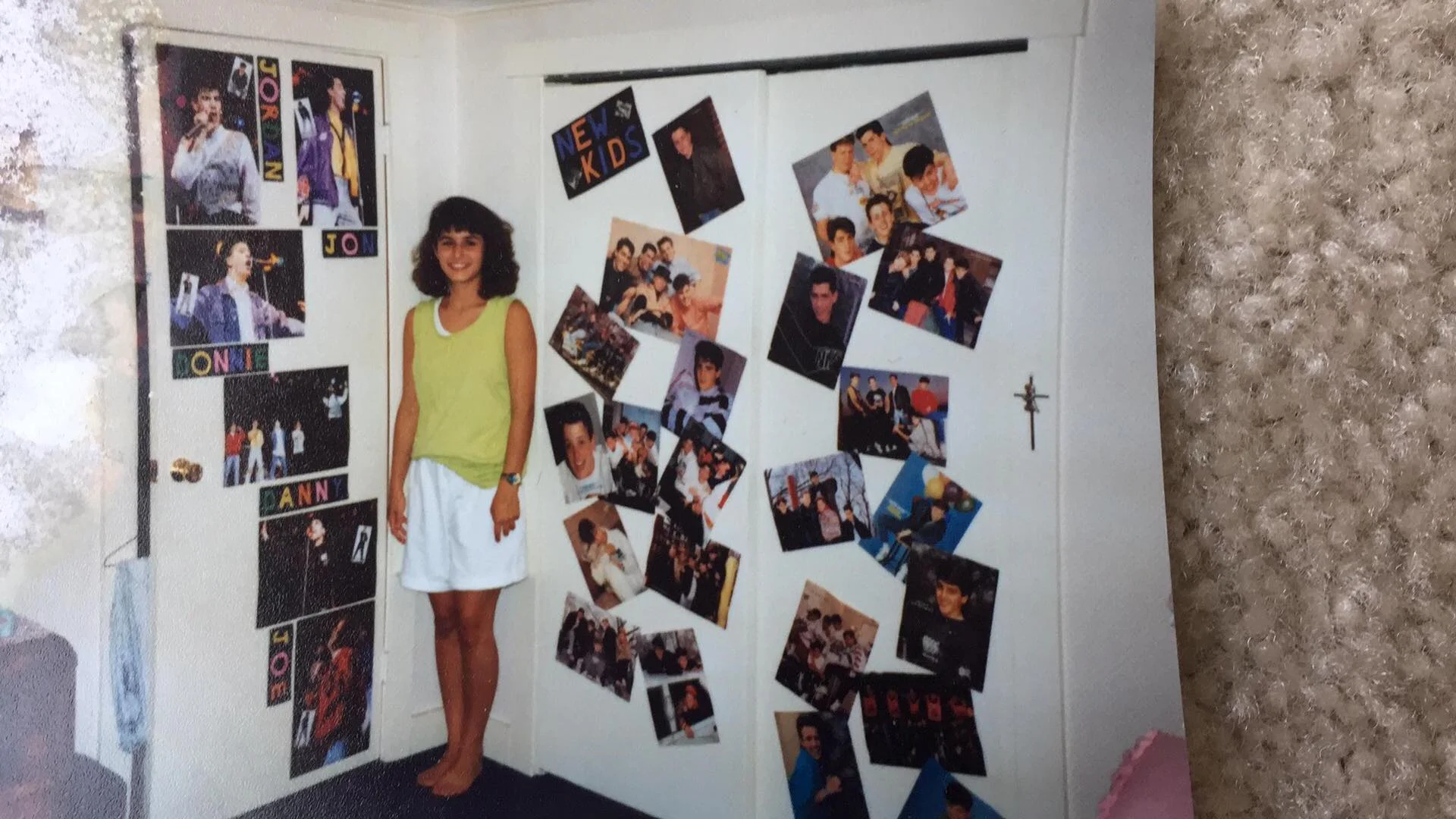 How cool is this NKOTB poster art from back in the day?!?! The placement (and those acid washed jeans!)