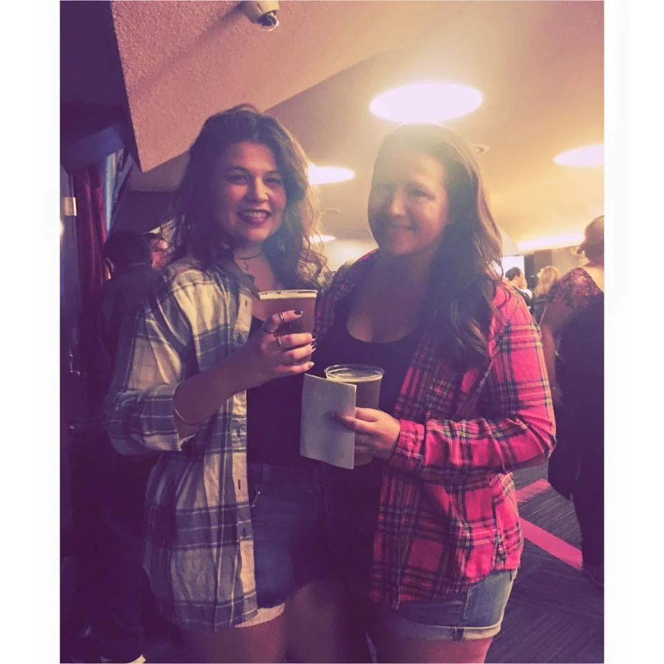 The same tour following week my sister Claudia came with me ️ She was more excited for Nelly but left loving New Kids.