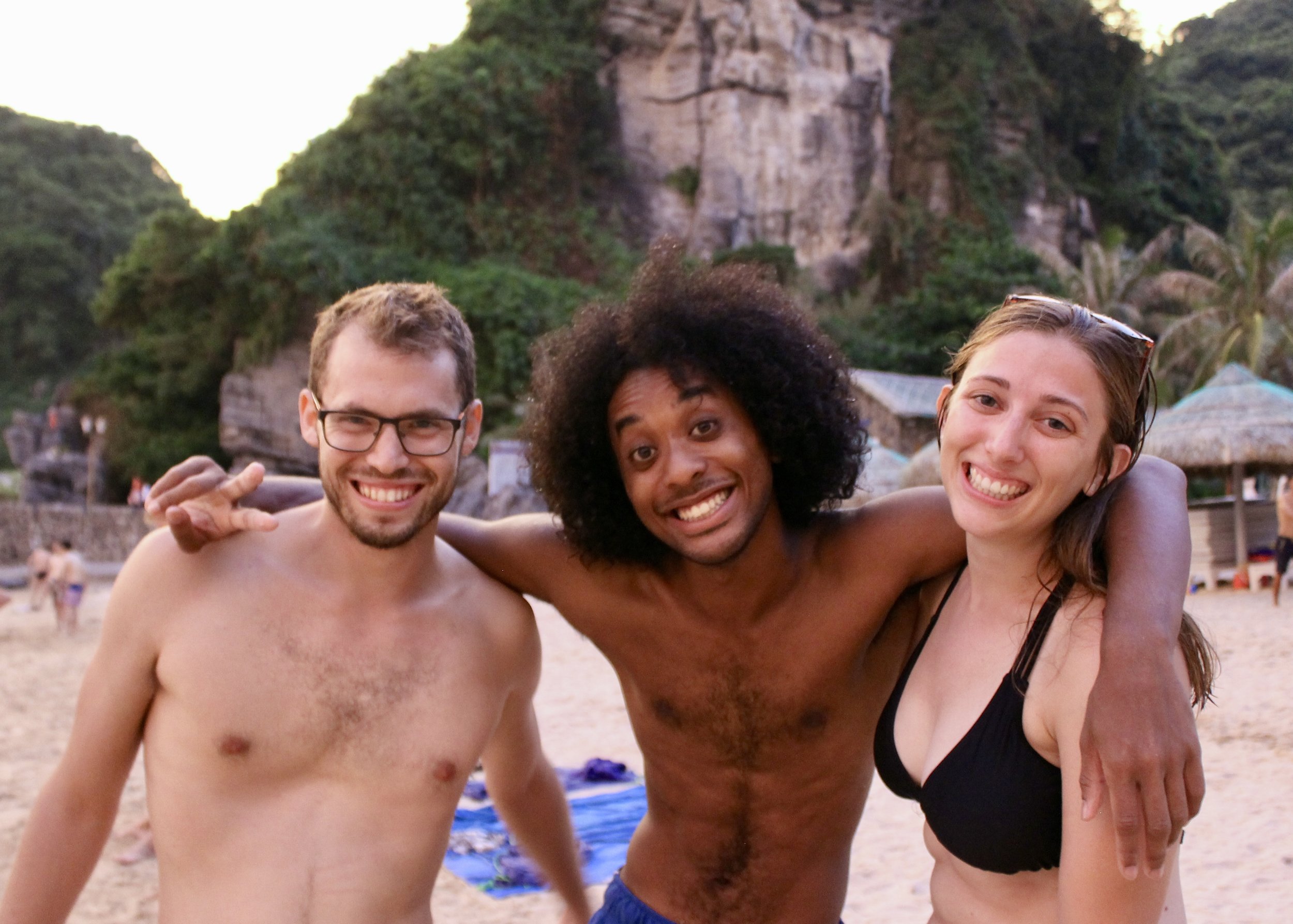  Avi, Zen, and Louise on what we thought was our last night in Cat Ba.    