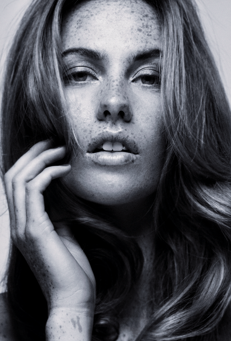 Stacey Louise Grant