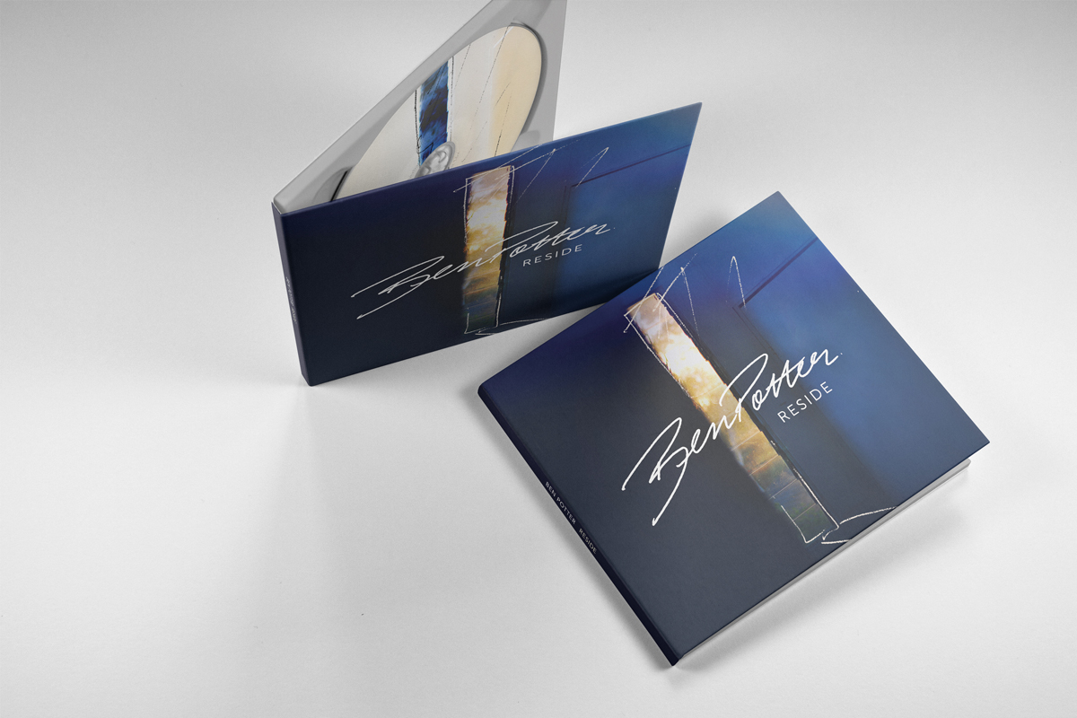 digipak-01-small.jpg