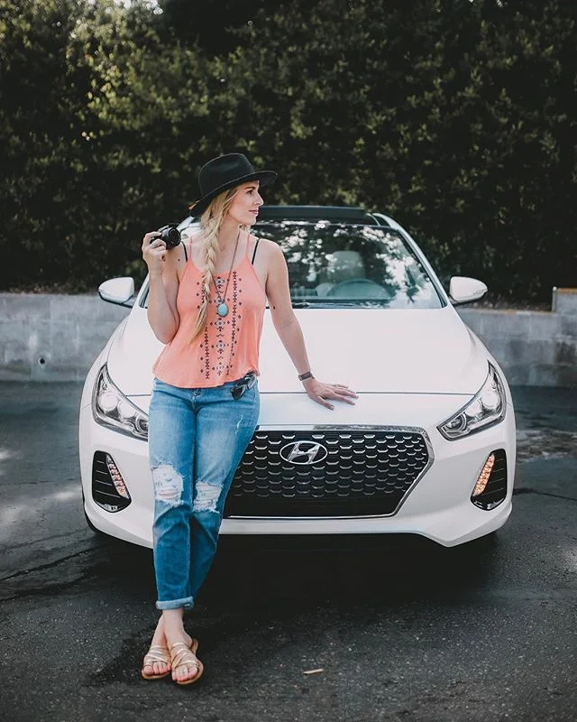 When I recently partnered with @HyundaiUSA, I got to see one of the many reasons that make this company so awesome: they are amazingly charitable! We got to donate bags of food to the animal shelter (and play with puppies, bonus for me!), bring toys 