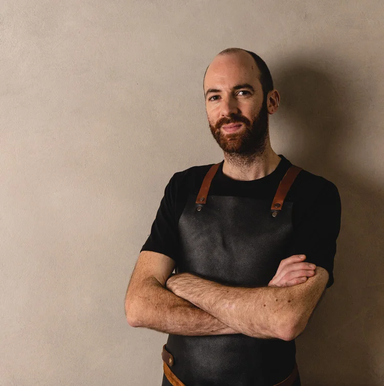 Pip Pratt Executive Chef Phillip Pratt has honed his skills as part of the Bentley team as Sous chef when they moved from Surry Hills into the CBD. Prior to his arrival in Australia he was tearing up London and the UK’s tough restaurant scene working for a number a hard-hitting chefs such as Tom Aikens. He’s the most friendly executive chef in the industry but make no mistake - he’s uncompromising in delivering food that exceeds guest expectations.