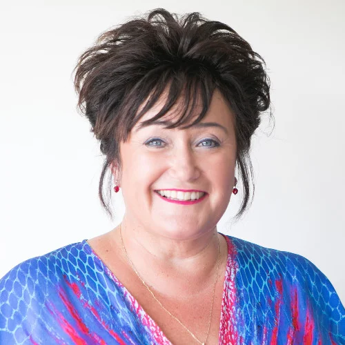 Julie Bramah.jpg