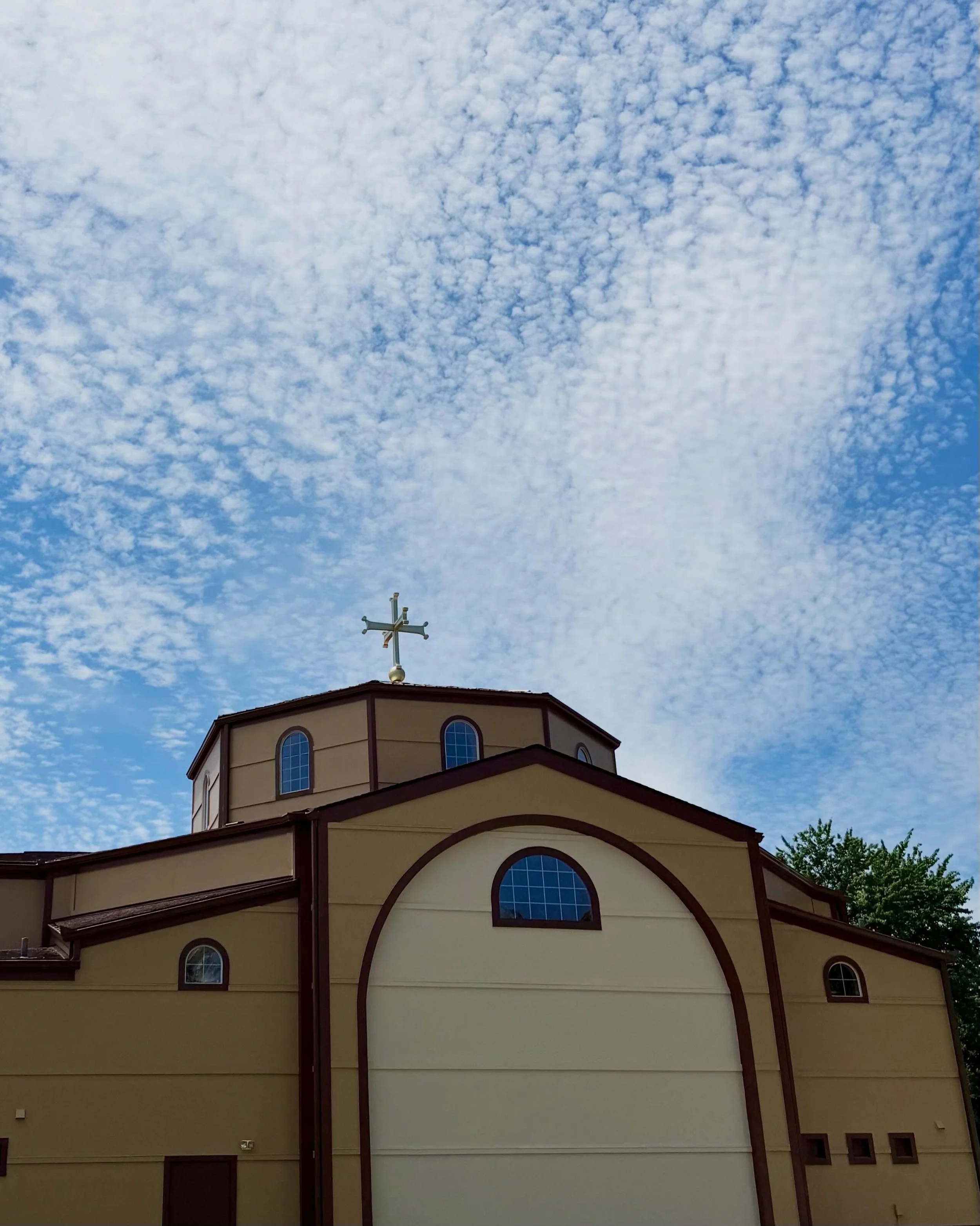 It&rsquo;s a beautiful day in Louisville, and we&rsquo;d love for you to join us at @louisvillegreekfestival! Friday (today!) 6-10, and Saturday 11-10. Come enjoy the sunshine and delicious food, support the church, and say hi to us! 🤗