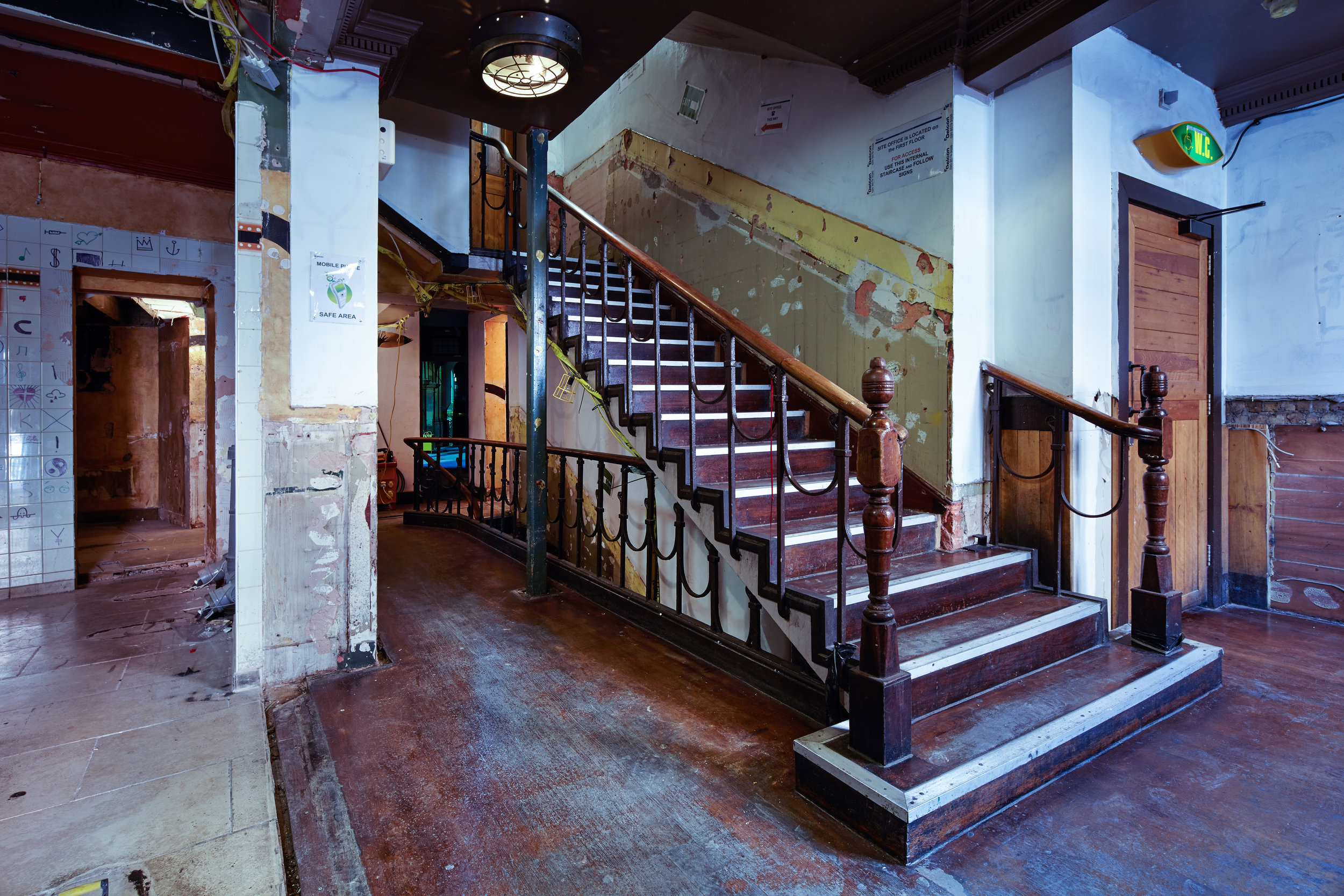 Distinctive Architecture-2.jpg