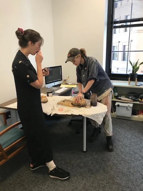 Olive Godlee (Sculpture BFA 2019 and A&L tutor emeritus) was our very first artist-in-residence. Olive shared bread and research conversation.