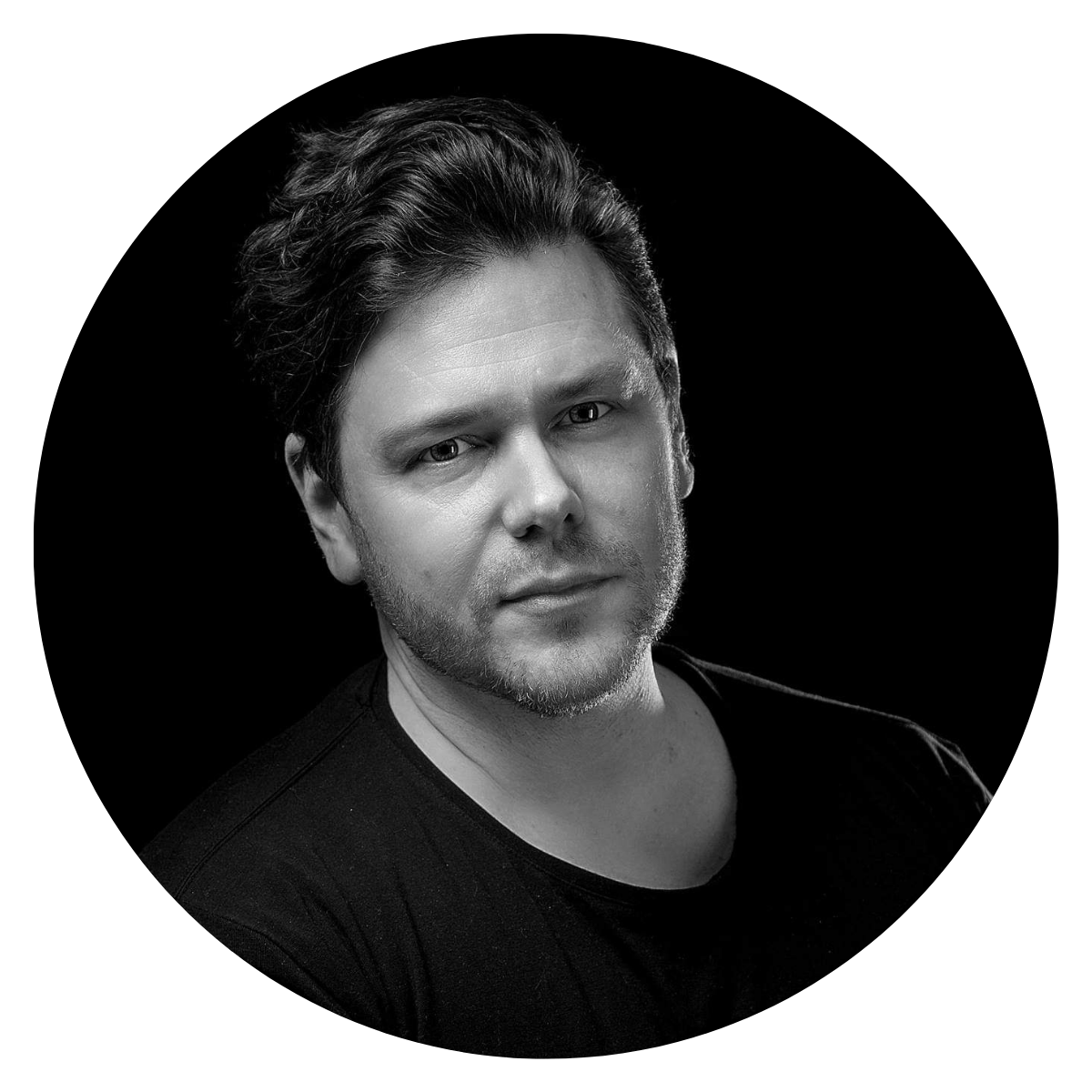 Tuomas-Aarnio_audiobrändäys_äänilogo_musiikki_digijuulia.jpg