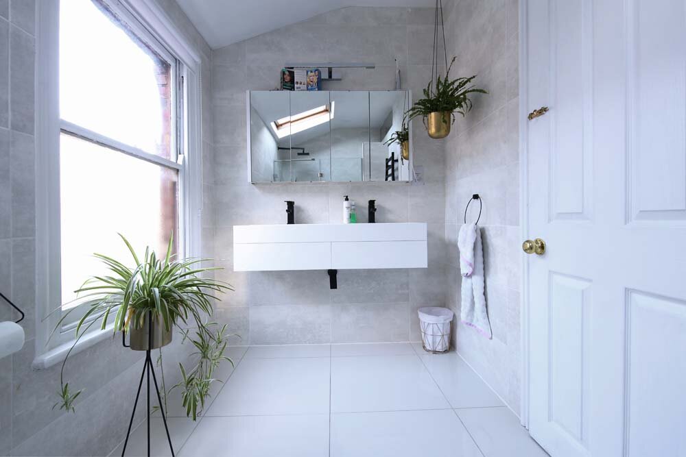 bathroom2 (2).jpg