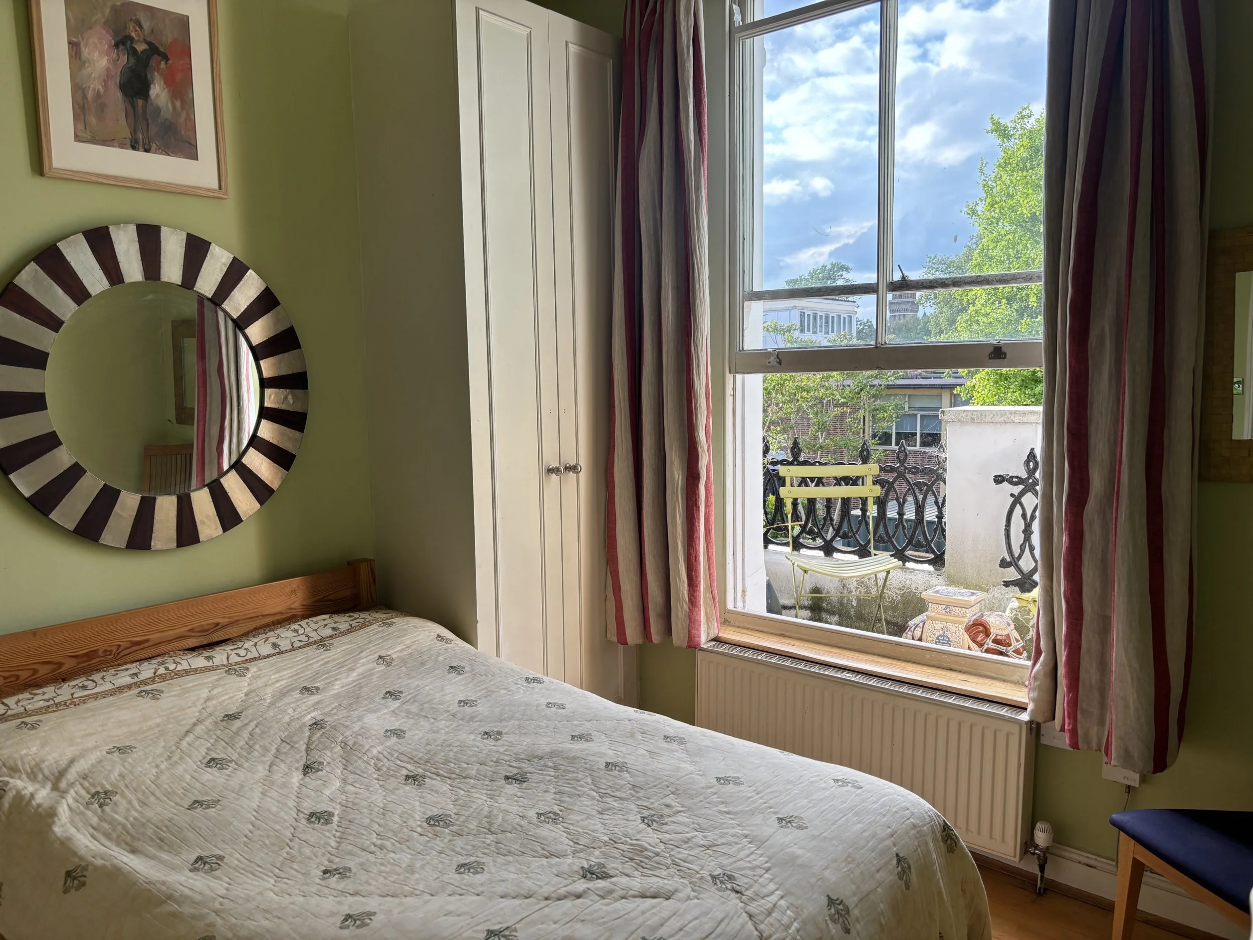 Bedroom 1 .jpg