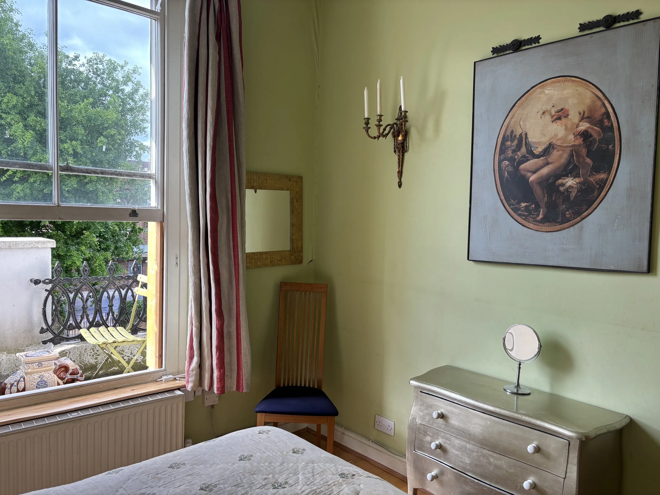 bedroom 8 .jpg