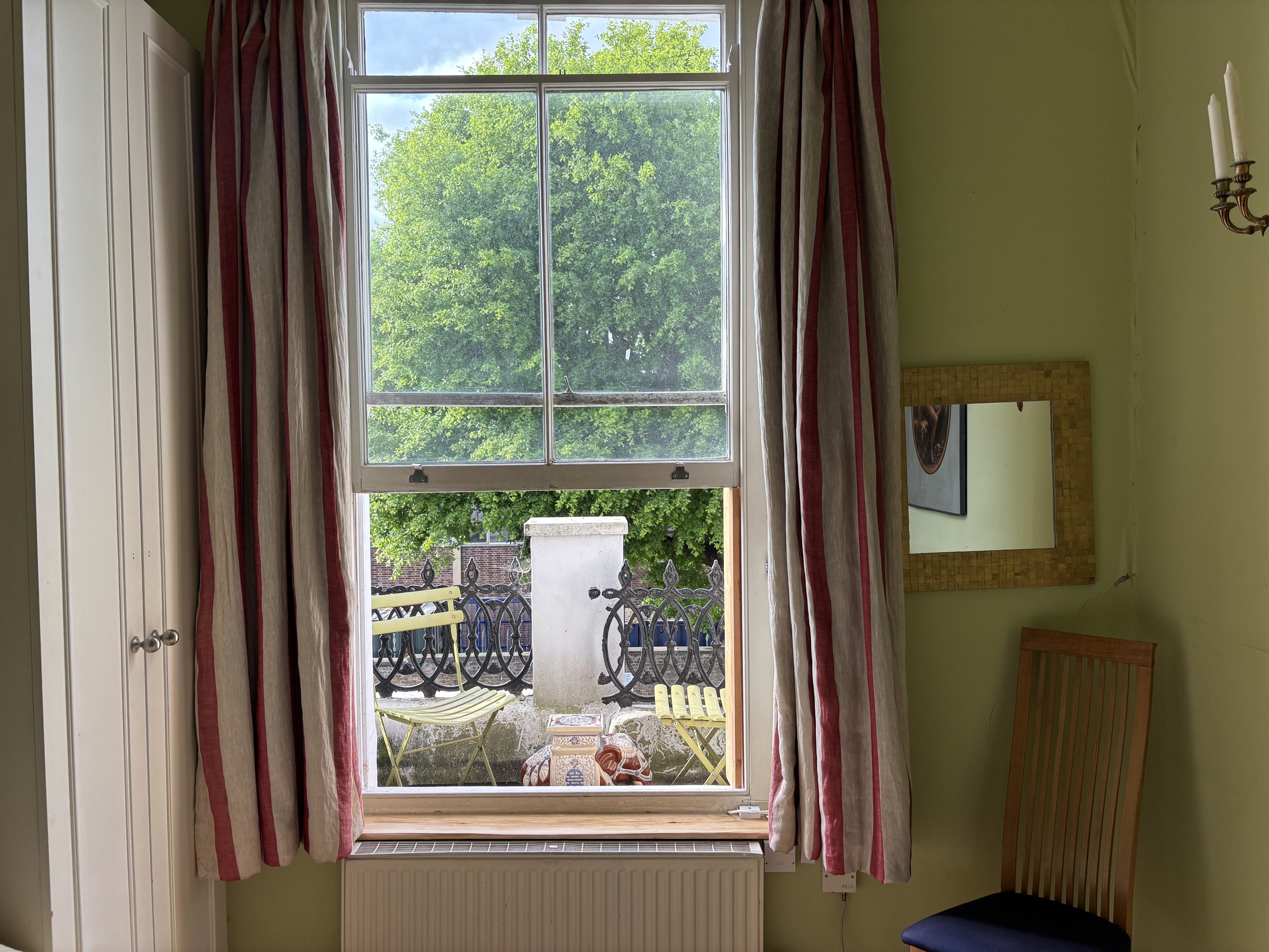 bedroom 7 .jpg