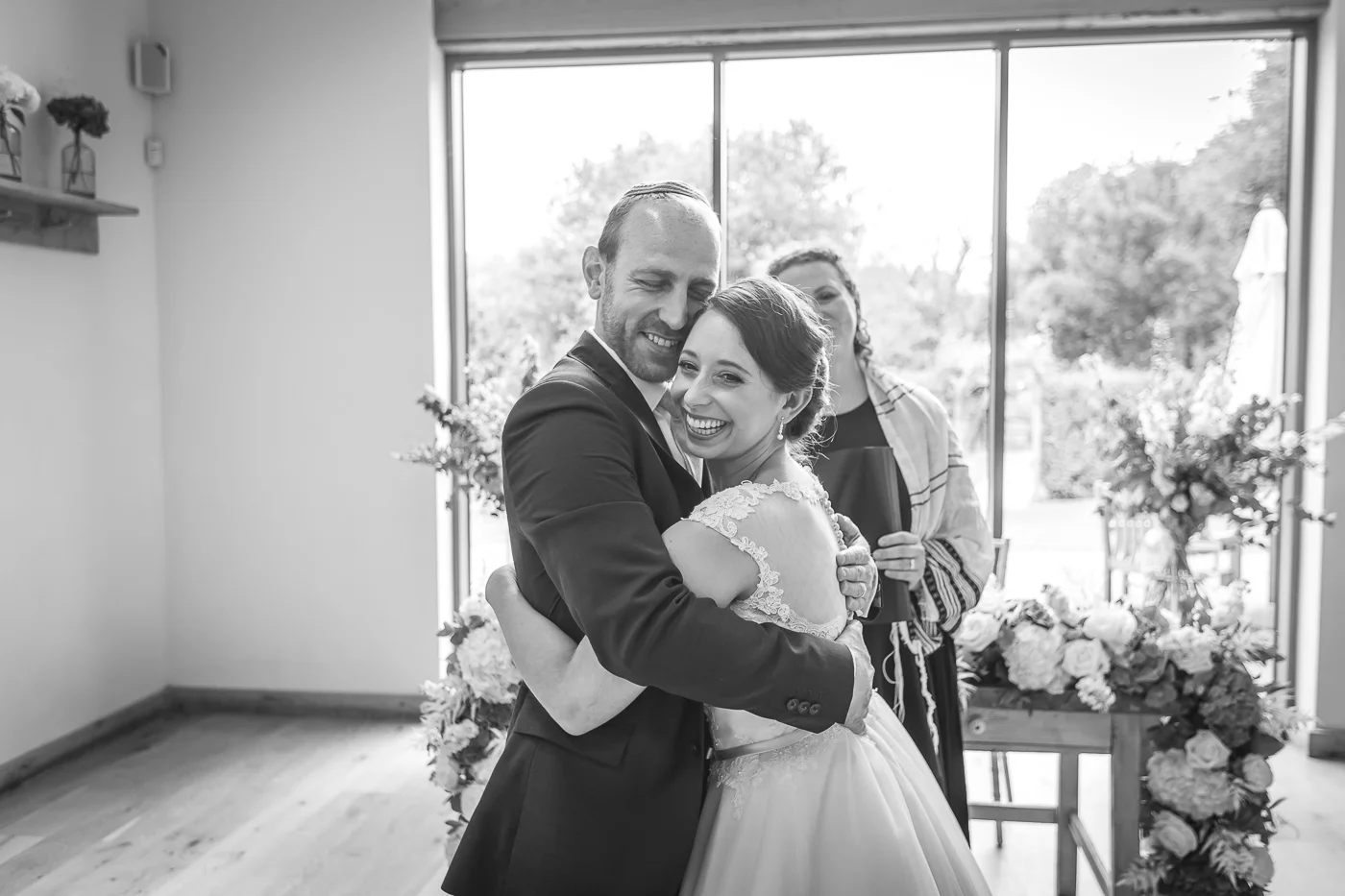 281 Matt and Sophie - wedding - LO RES-1269.jpg