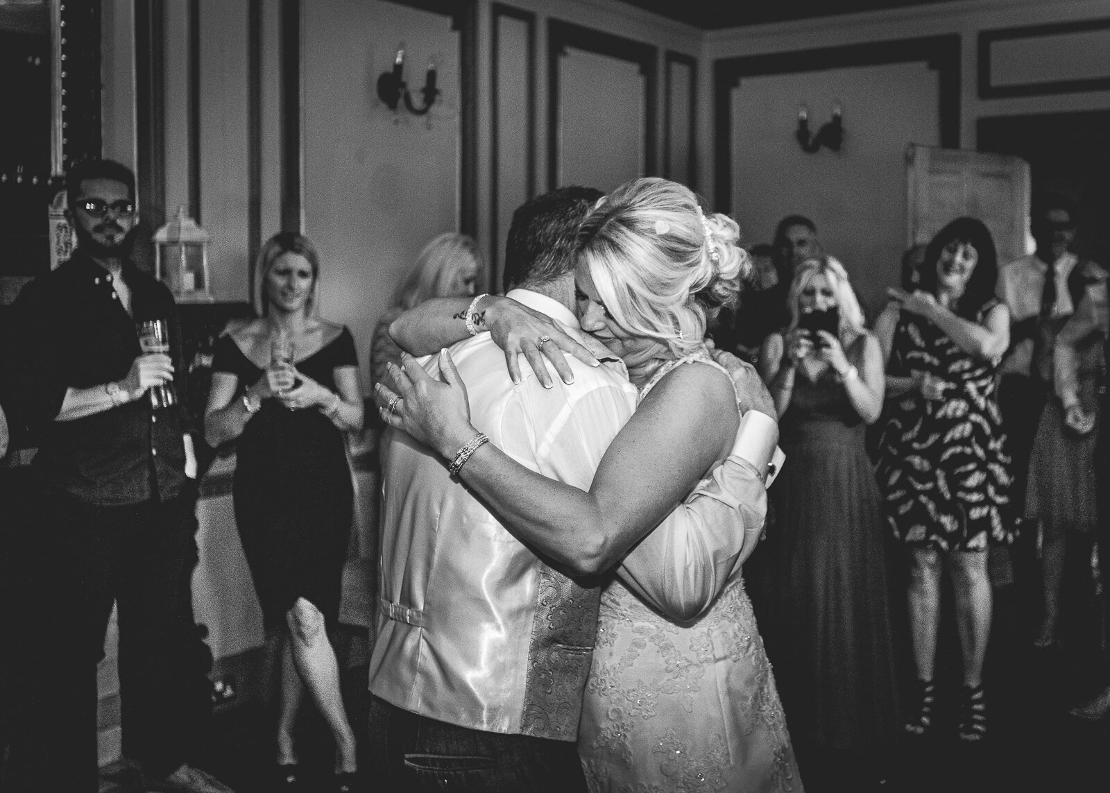 HUGS - U Got the love - devon wedding photographer-9752.jpg