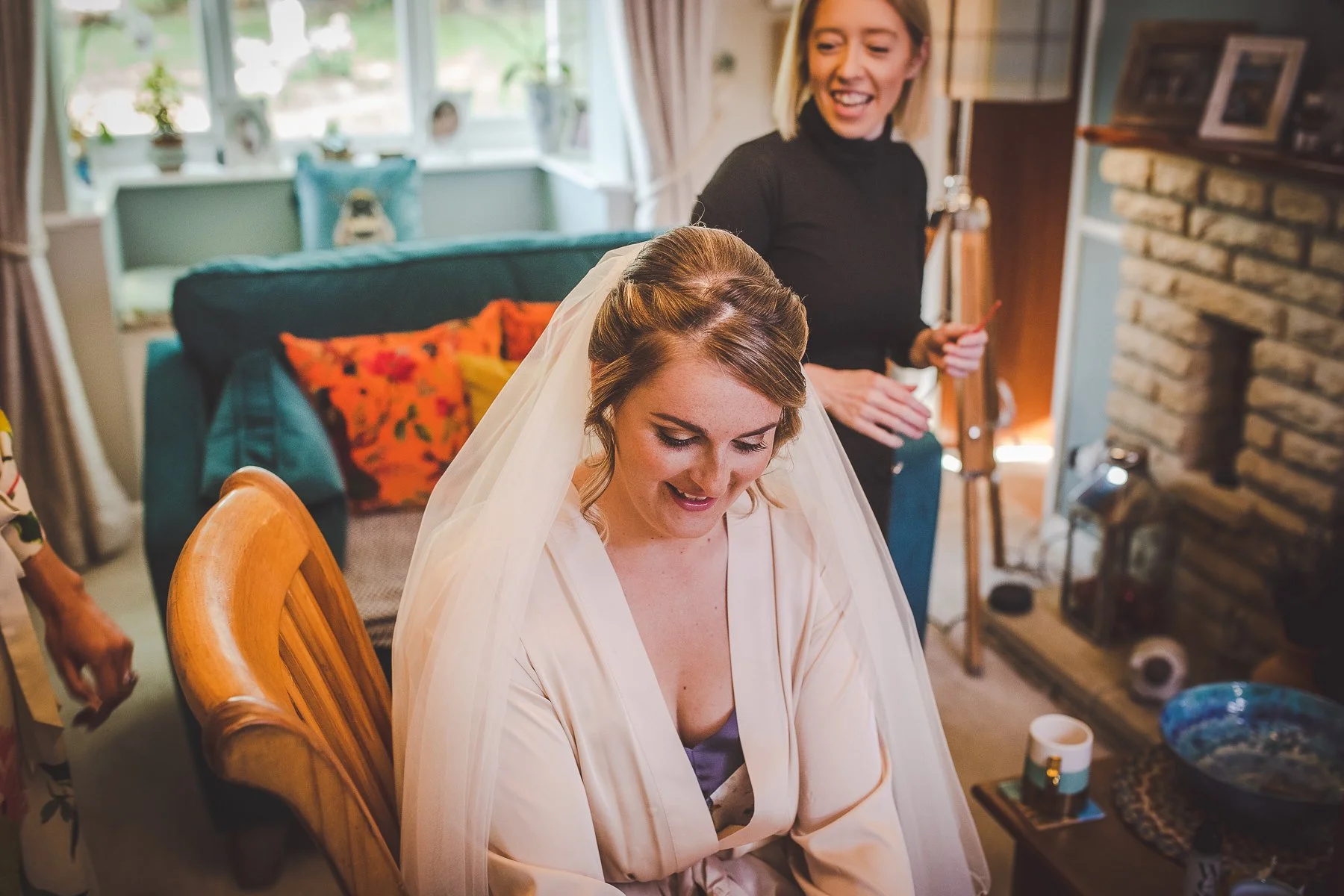 01 - getting ready - Anna and Matt-37 -1D9A5309.jpg