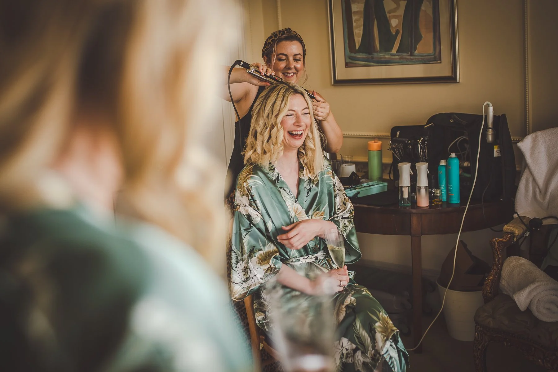 01 getting ready - M + E -100 -1D9A0196.jpg
