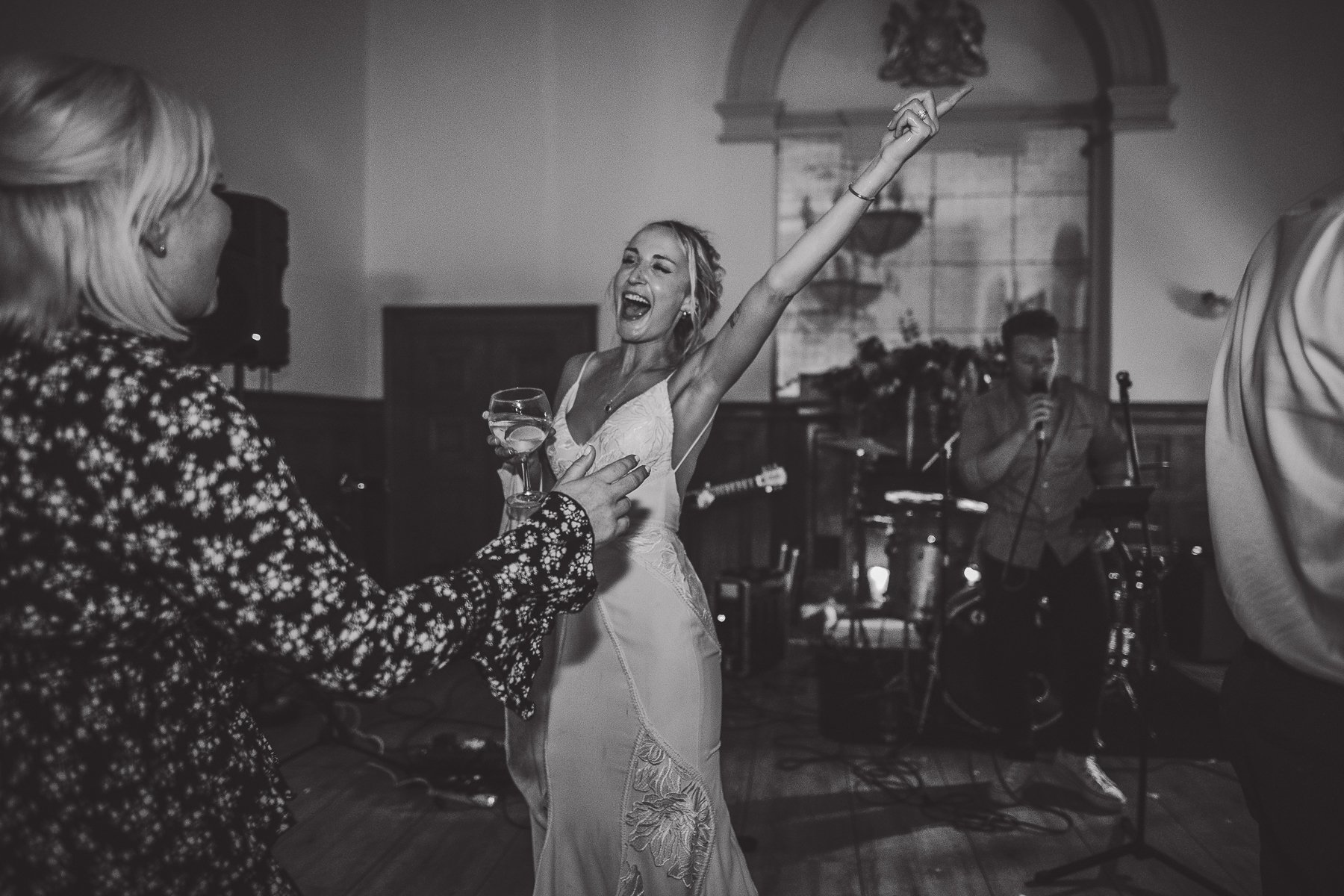 Elisha and Dan - Custom House - Plymouth BLOG - INSTA -66 -1D9A7668.jpg