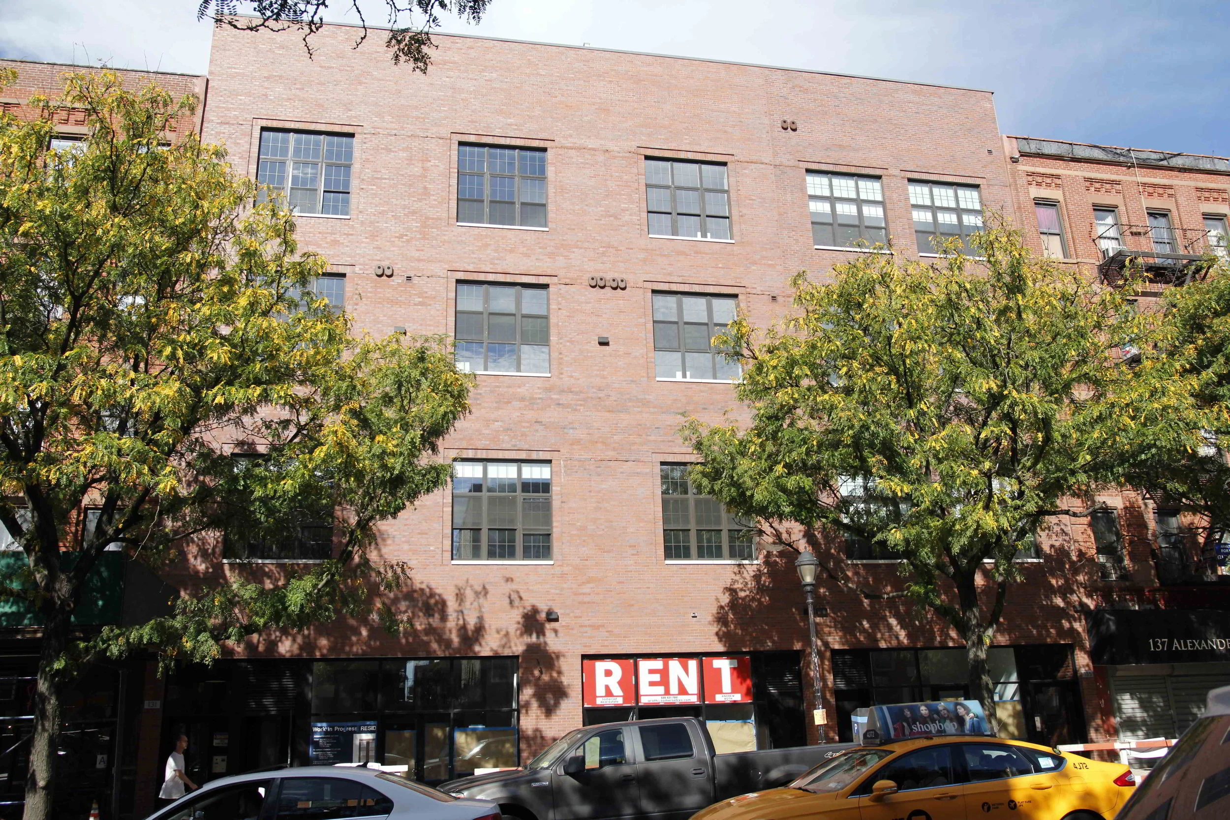 ext131-135.jpg