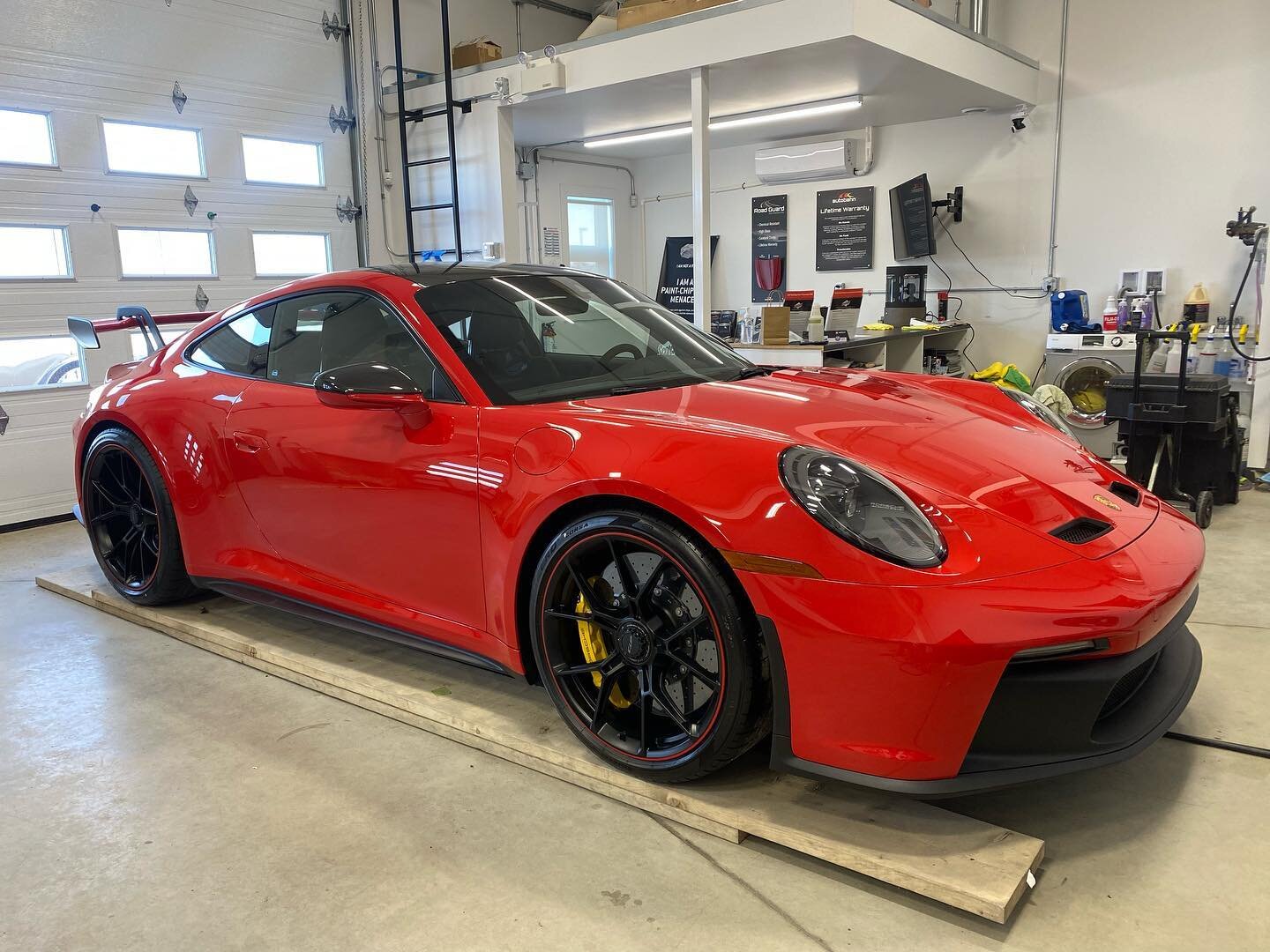 Porsche GT3 fully protected with our paint protection film and ceramic coated for easier maintenance! 
Want to protect your ride? Book it here at www.luxuryautospa.ca

#porsche #gt3 #car #cars