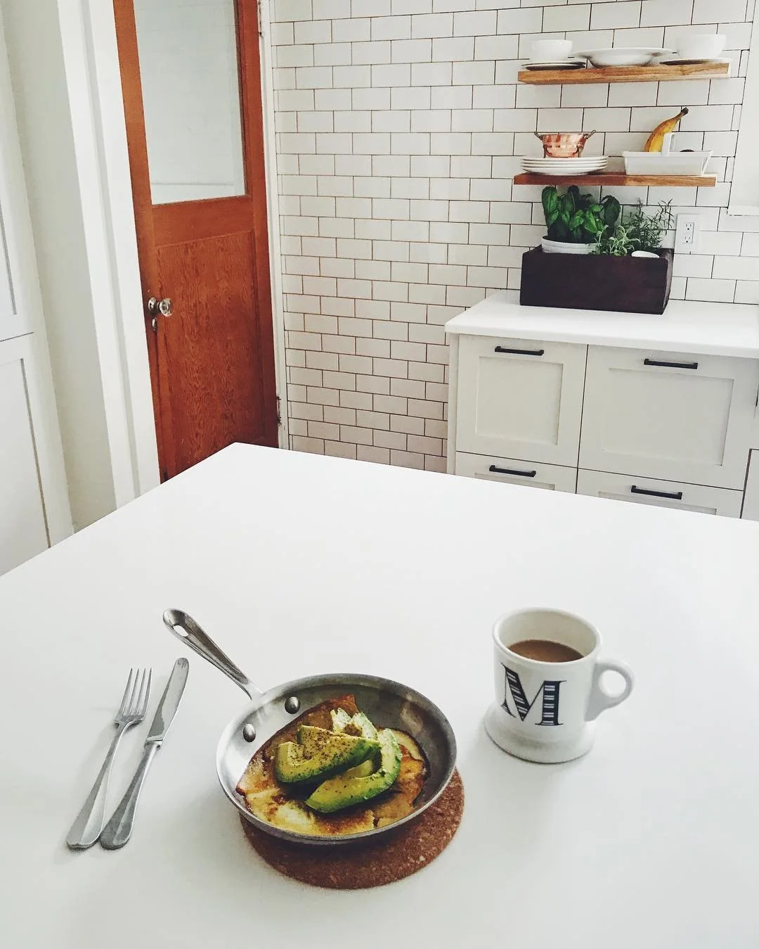 Wham, bam, baked egg in a pan 🍳 .
.
.
#pdx #morning #breakfast #brunch #vsco #home #vscocam #eggs #brekkie #portland #portlandoregon #yum #foodie #yummy #healthy #goodmorning