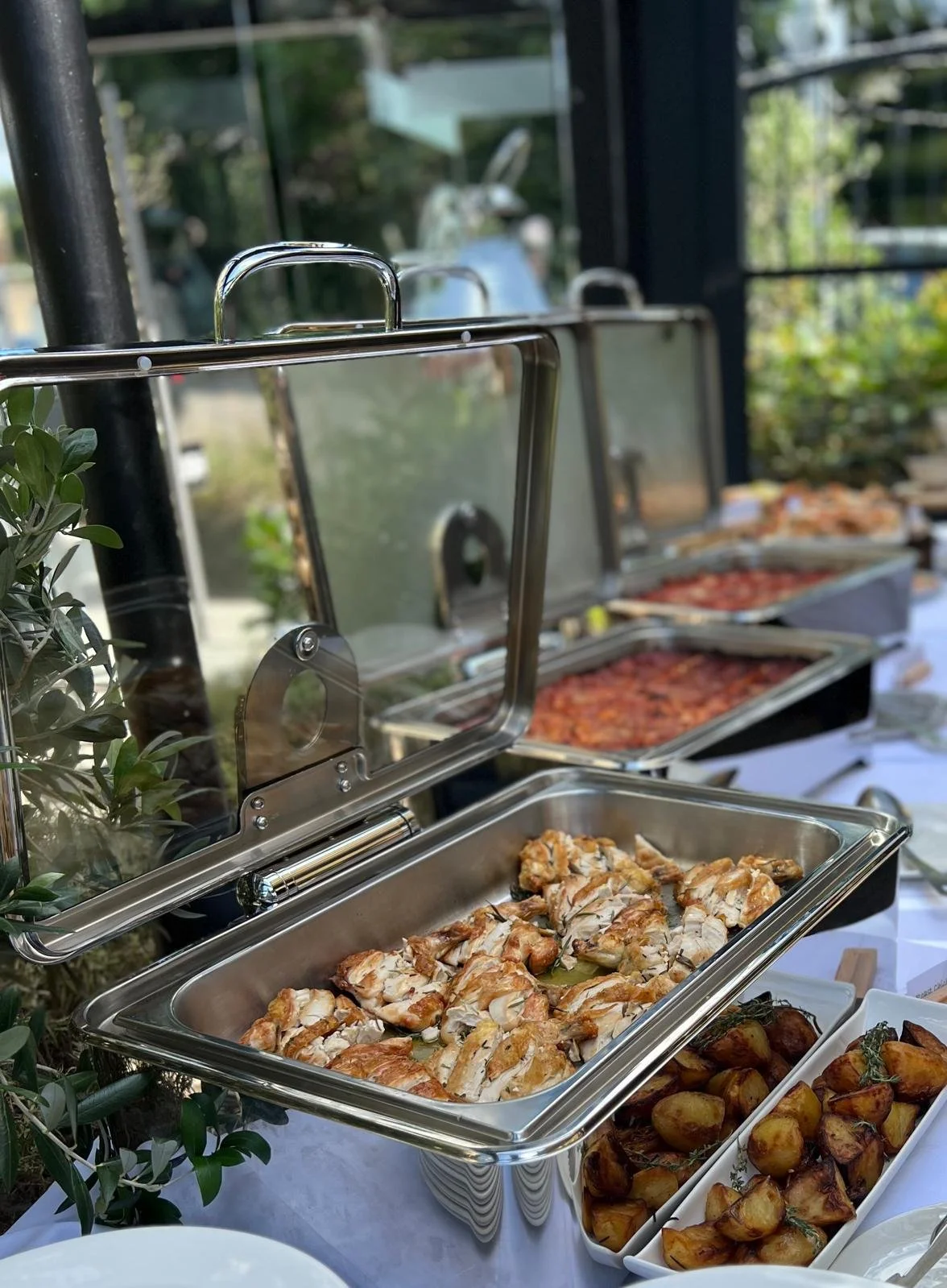 Event Catering_8.jpeg