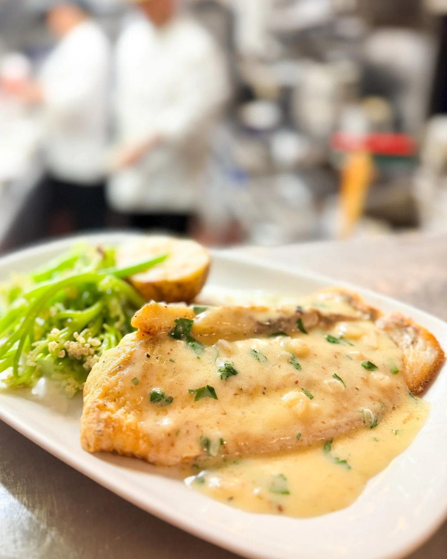 Last night&rsquo;s Filet of Sole special. 🌙✨

Only at Island 🏝️ 
.
.
.
#ues #carnegiehill #uppereastside #madisonavenue #outdoordining #octoberinnyc #nycdinner #filetofsole