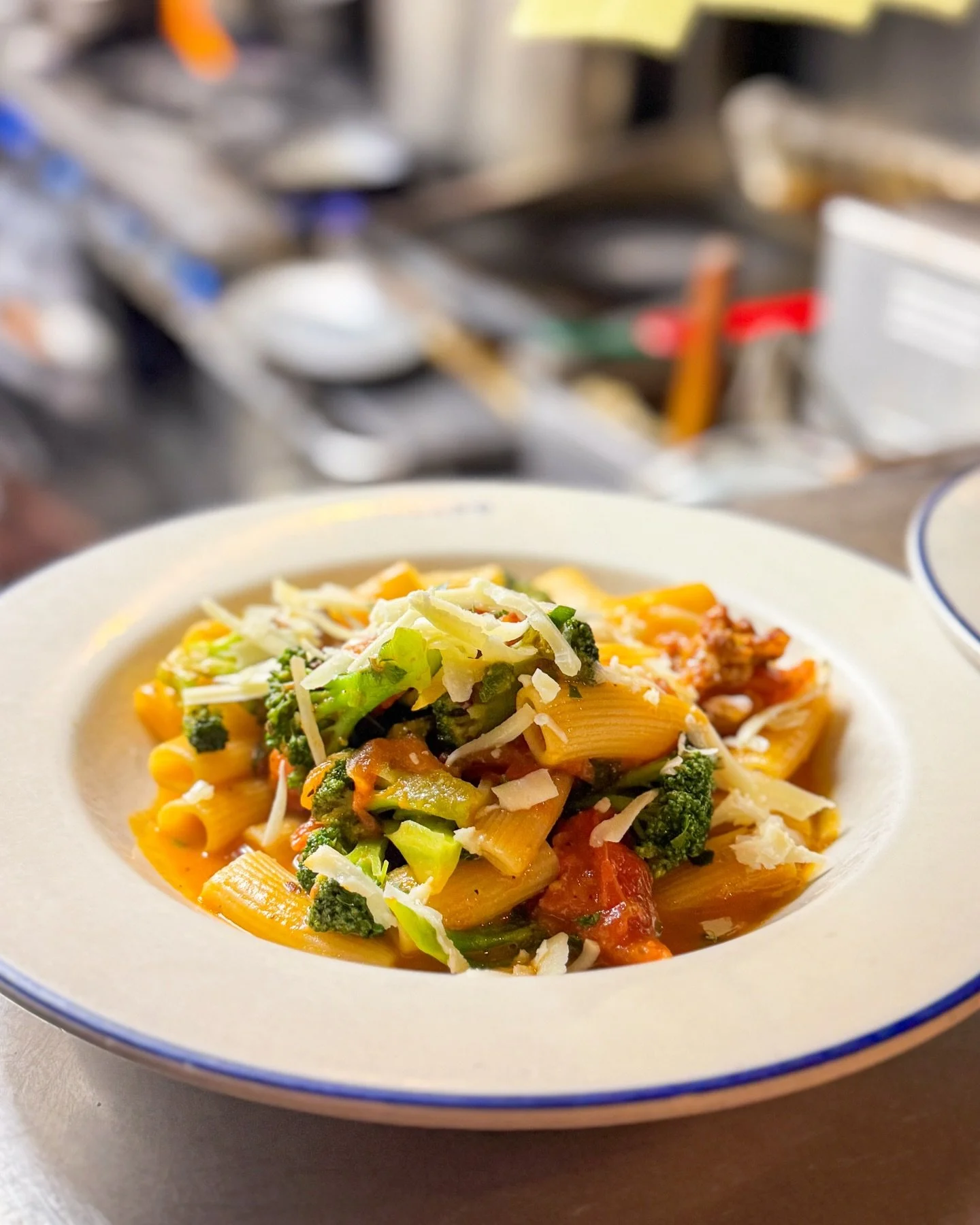 A true Island 🏝️ mainstay. Our Rigatoni 🍝 is comfort and flavor in every bite.
 Crumbled sweet sausage, broccoli, roasted tomato and pecorino. Served at dinner.
&middot; &middot; &middot;
&middot; &middot;
#CarnegieHill #NYCEats #UES #UpperEastSide