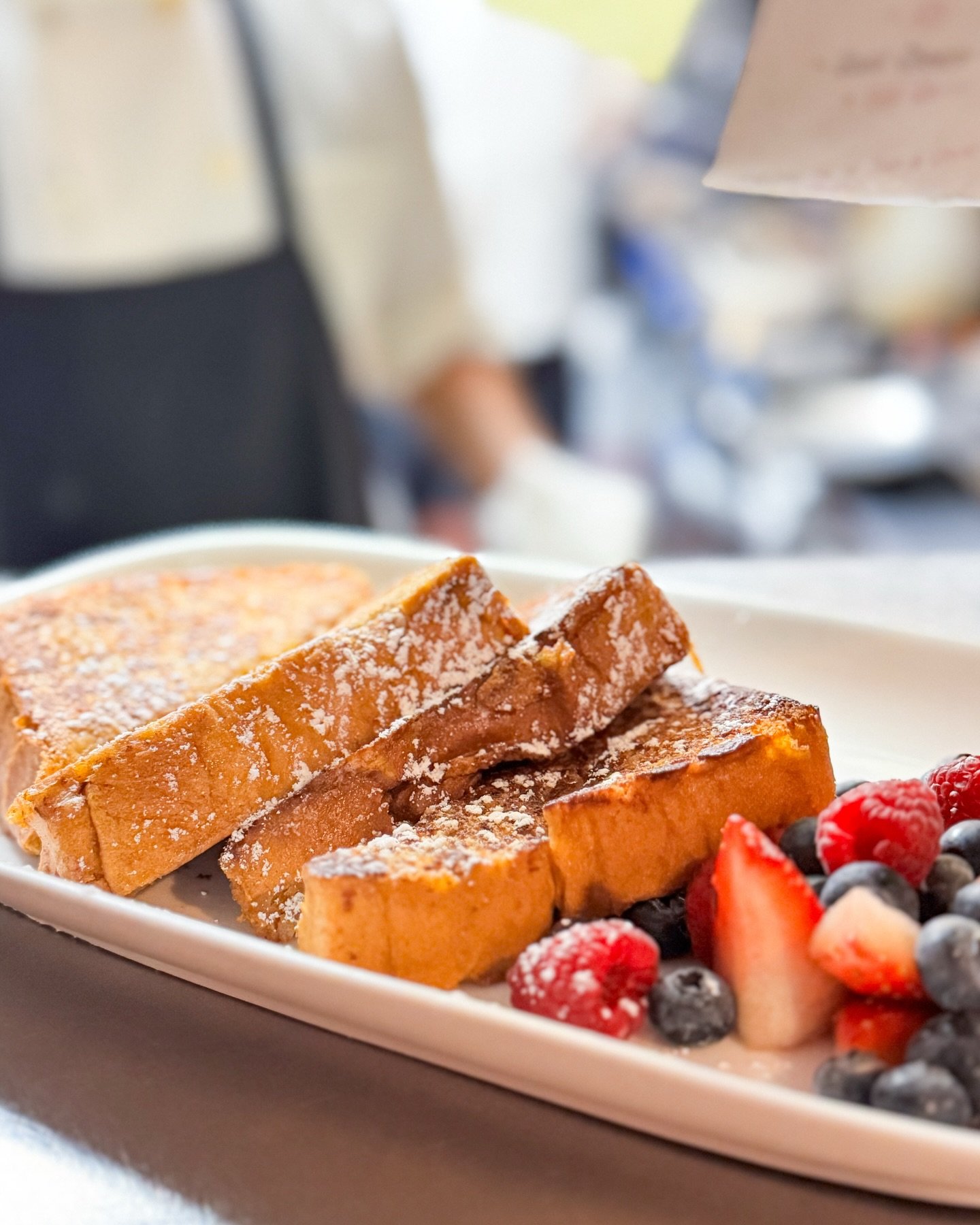 Brioche French Toast + Sunday Brunch 🍞🍓🫐

A weekend classic ✨
.
.
.
#uppereastside #ues #MadisonAvenue #carnegiehill #nycbrunch #frenchtoast