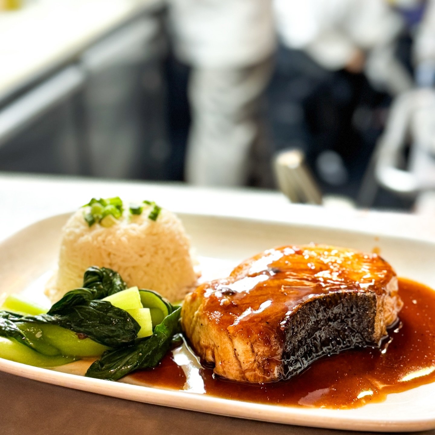 A beautiful special from last night ✨
 Halibut roasted in ponzu, paired with steamed rice and baby bok choy.

&bull; &bull; &bull; #uppereastside #carnegiehill #madisonave #seasonalcooking #ues