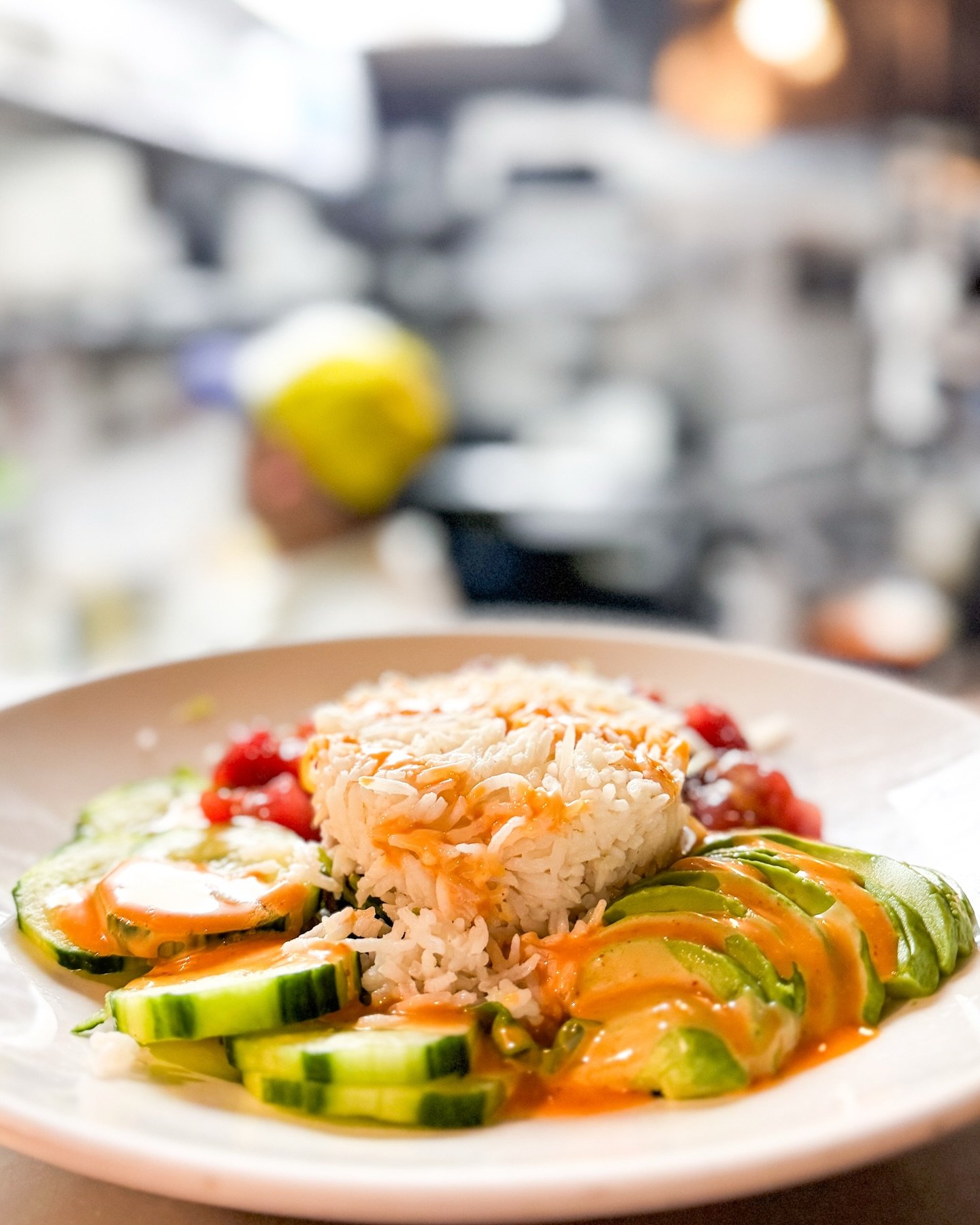 Lunch at Island 🏝️

Fresh plates and familiar favorites ☀️

&bull;
&bull;
&bull;
&bull;
#uppereastside #carnegiehill #ues #madisonave