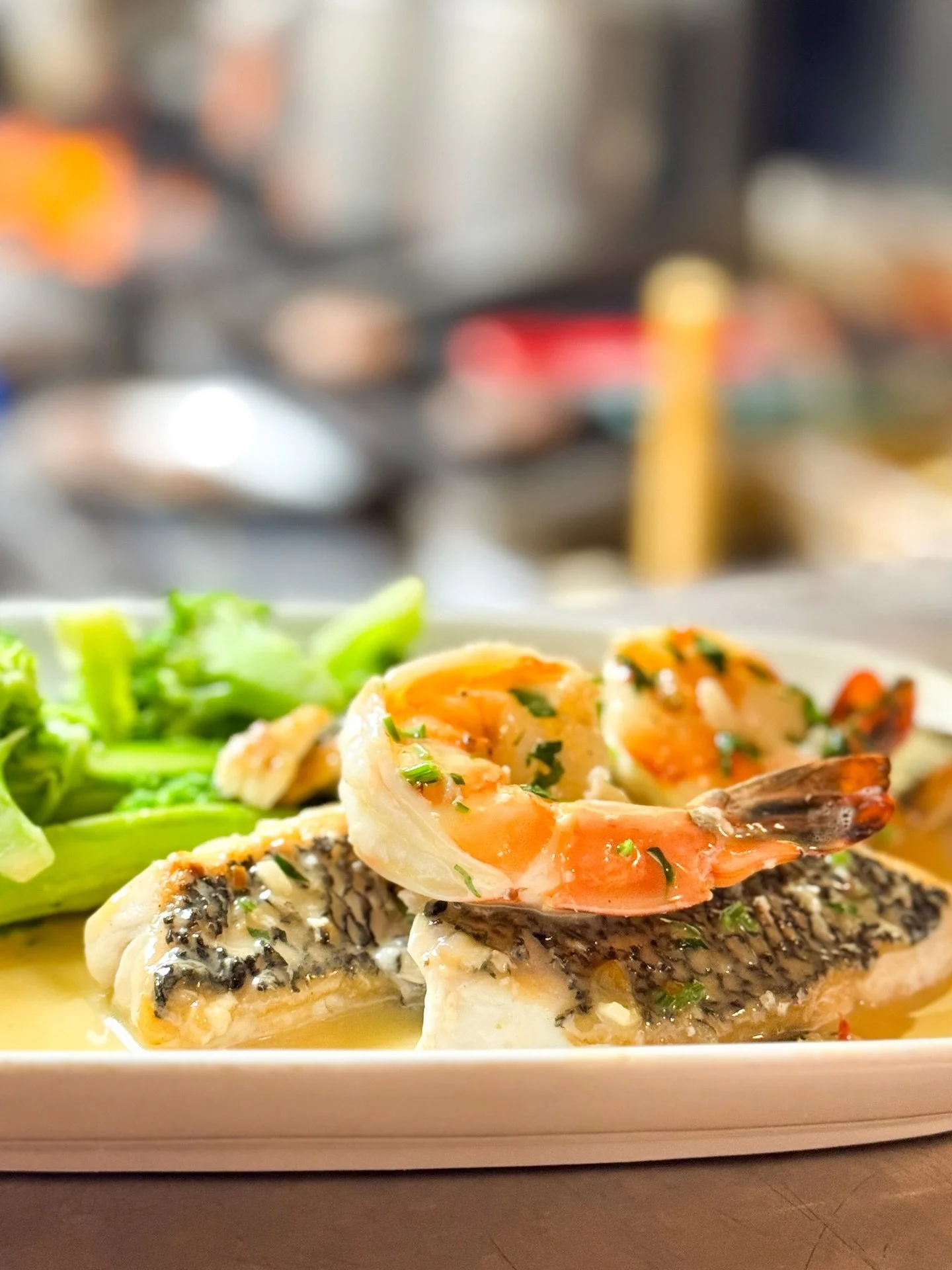 Last night&rsquo;s fish special 🐟🤍

Pan-roasted black sea bass, topped with shrimp in a garlic butter scampi 🍤