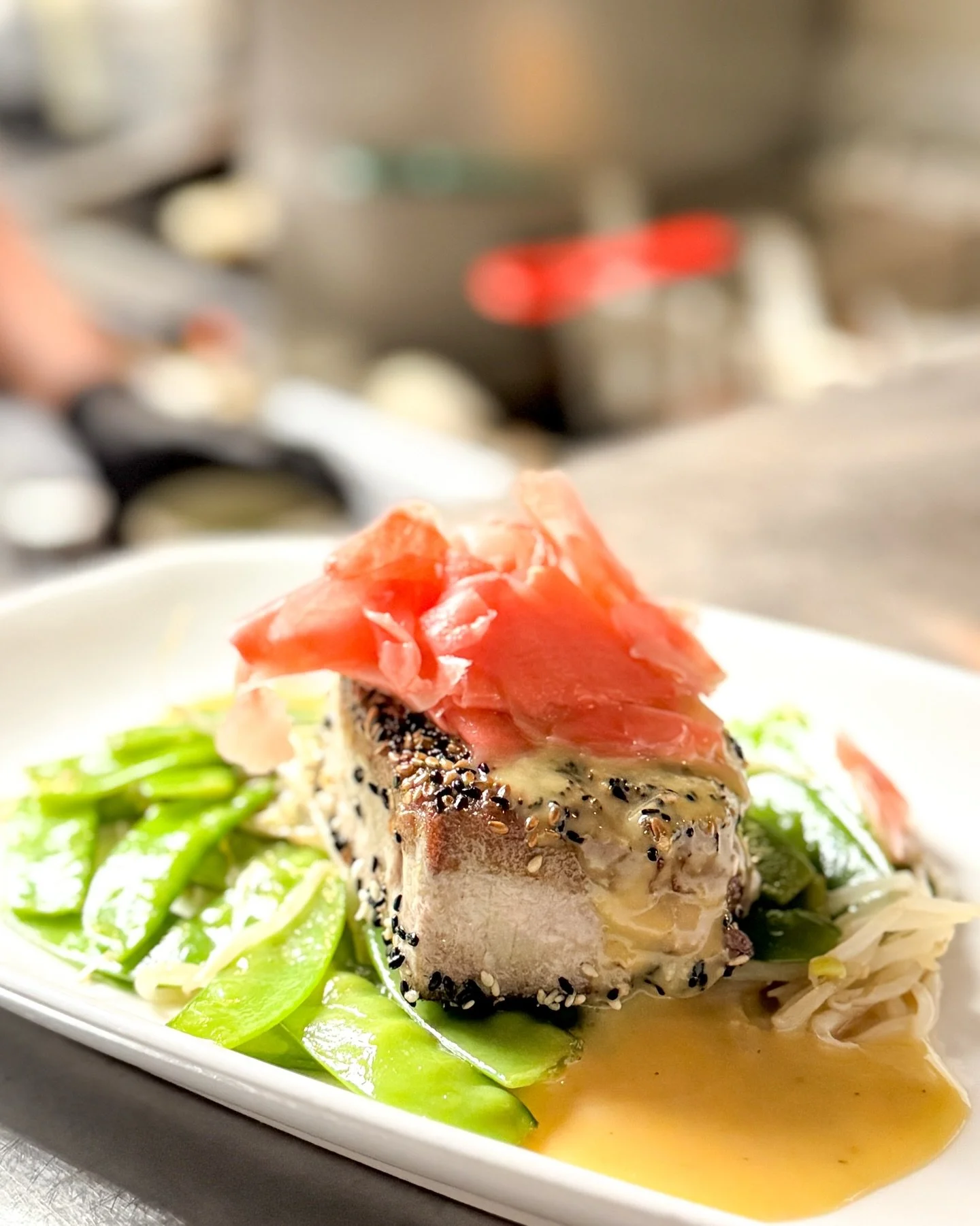 Sesame Crusted Tuna 🐟🏝️ 

A dinner staple&hellip; just right for spring nights