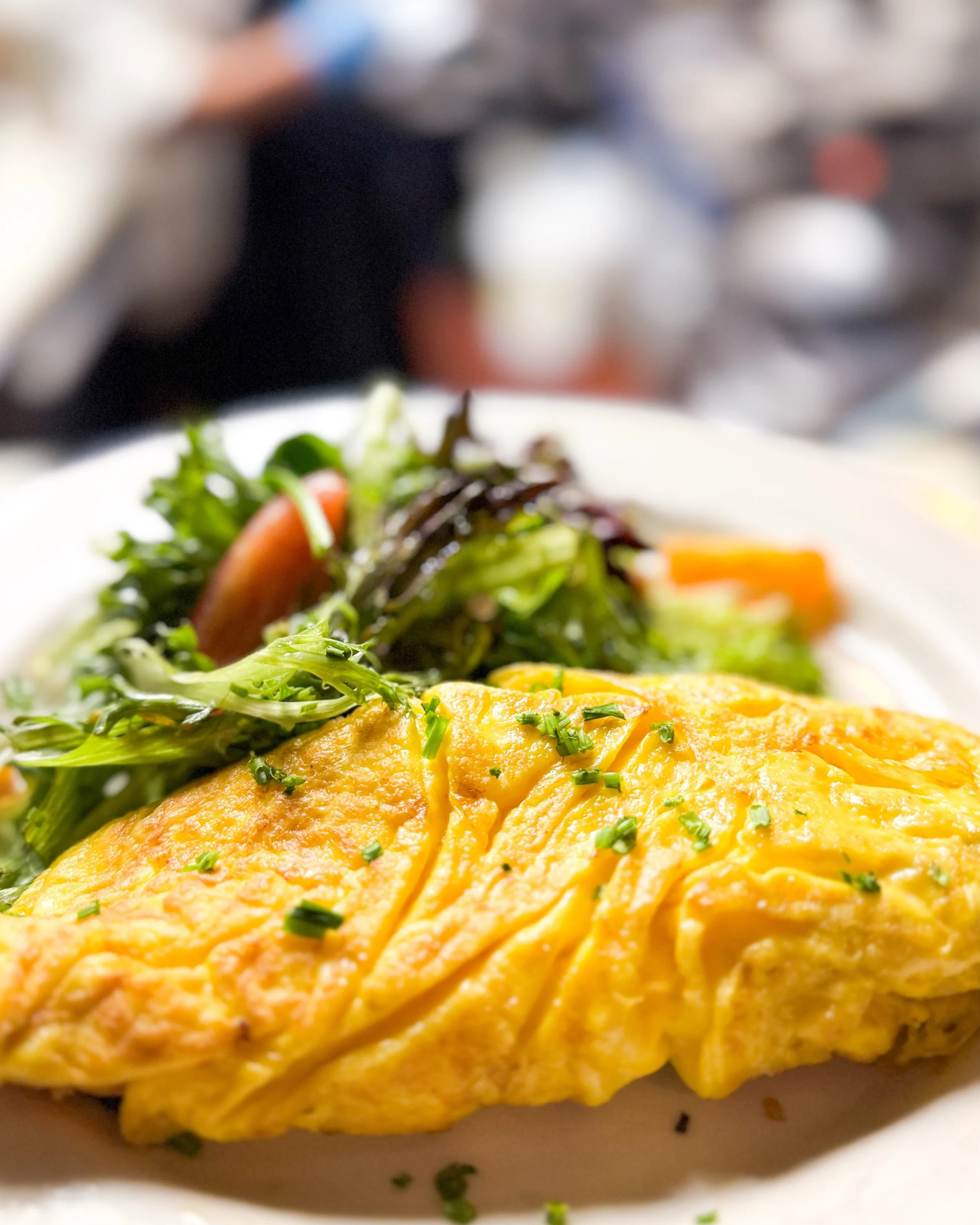 New to our brunch menu, Saturdays and Sundays 🍳

A classic French Omelet with cheddar and fresh chives, served with your choice of french fries or a salad