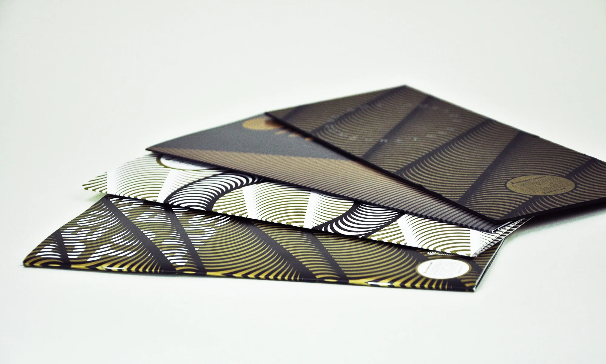 HW-GOLD3.jpg