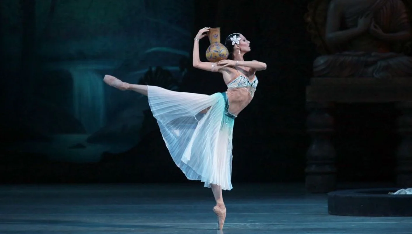 la bayadere manu B 16x9 ratio.jpg