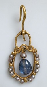 6th–7th century, Byzantine. Gold, sapphire, pearl.