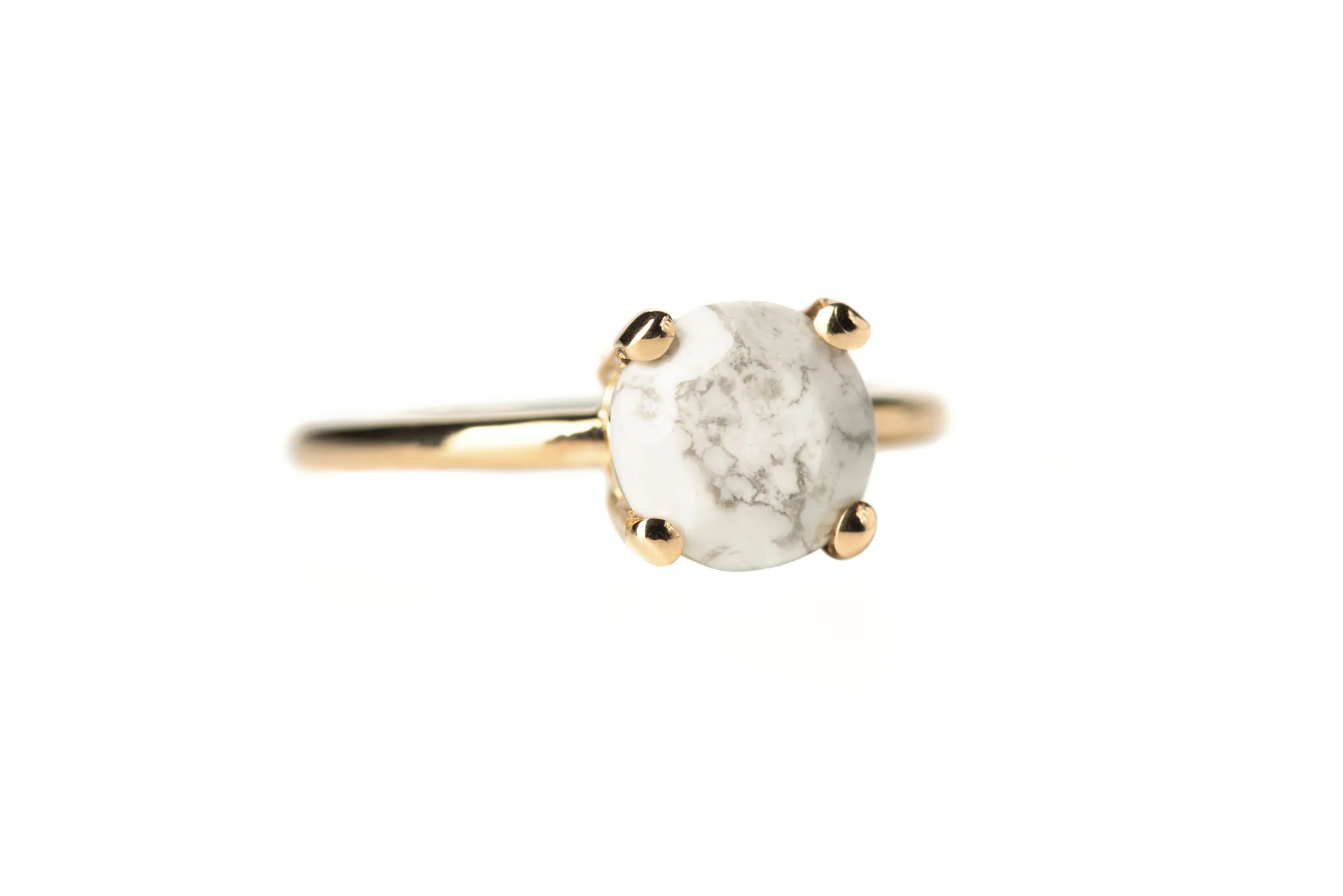 mini howlite profile.JPG