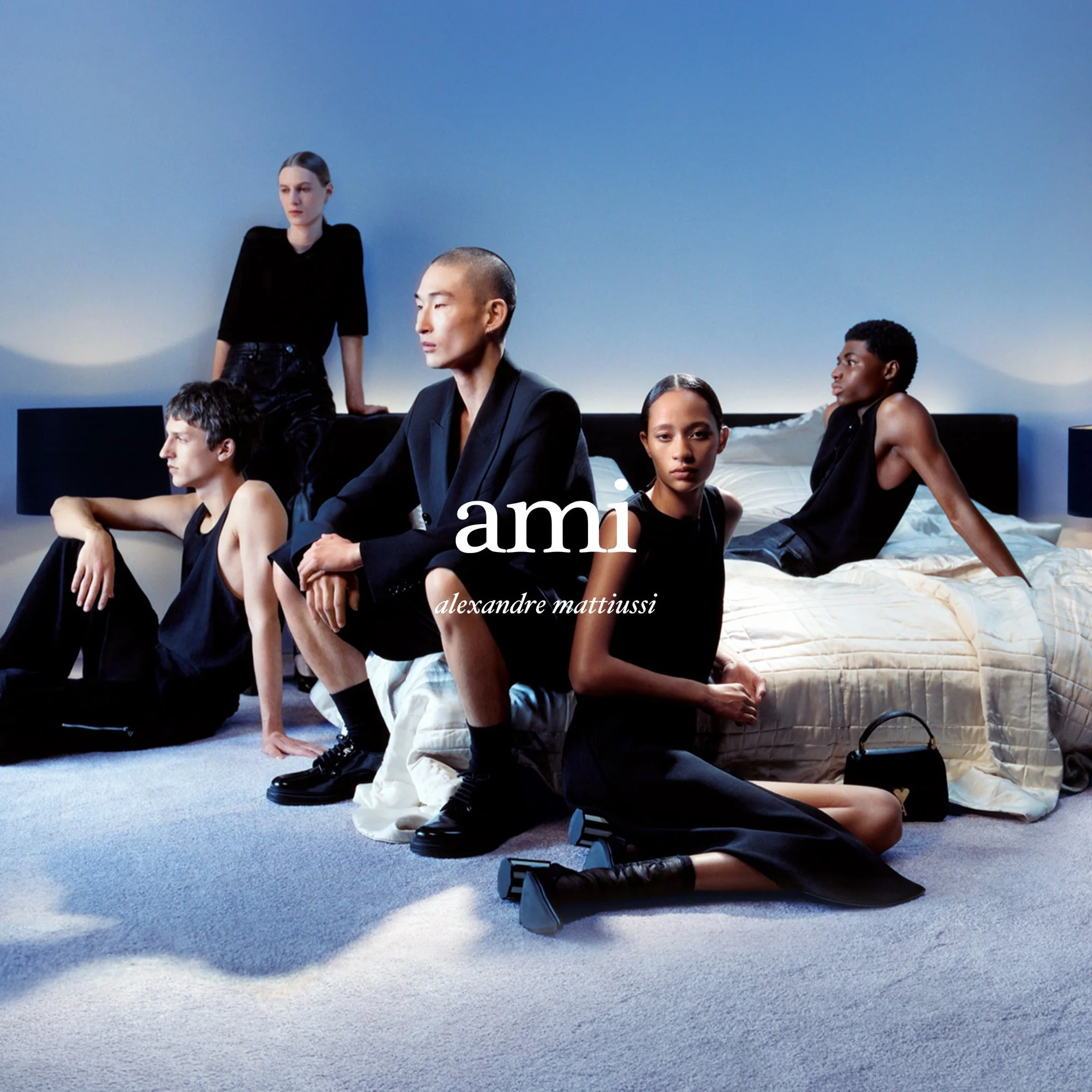 AMI_SS24_CAMPAIGN_LUISALBERTORODRIGUEZ_1X1_LOGO_10-min.jpg