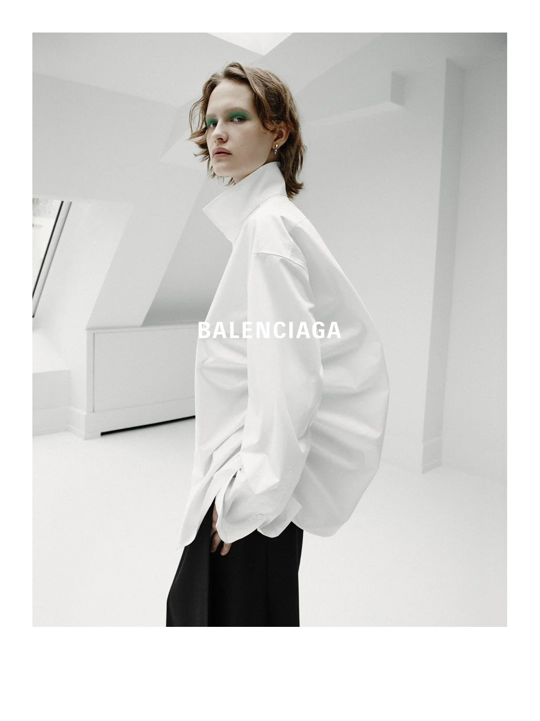 009_BALENCIAGA_SP27_00640_0320_V2.jpg