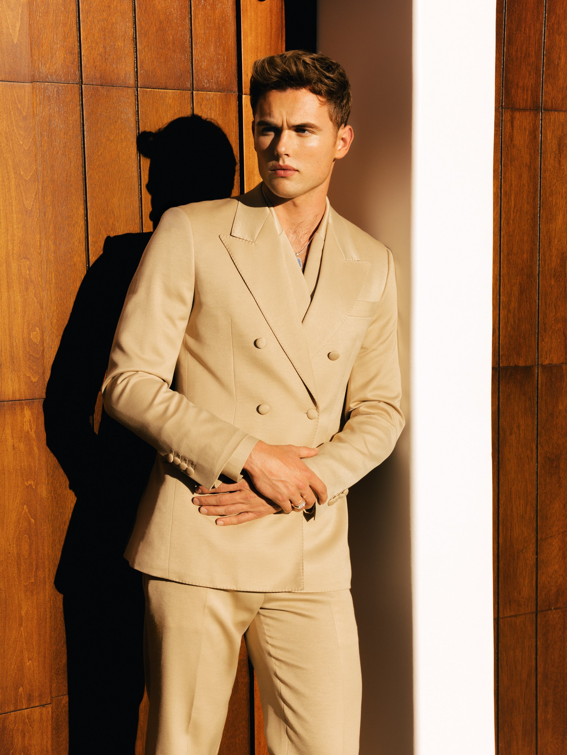 Garrett Wareing | Editorial (Copy)