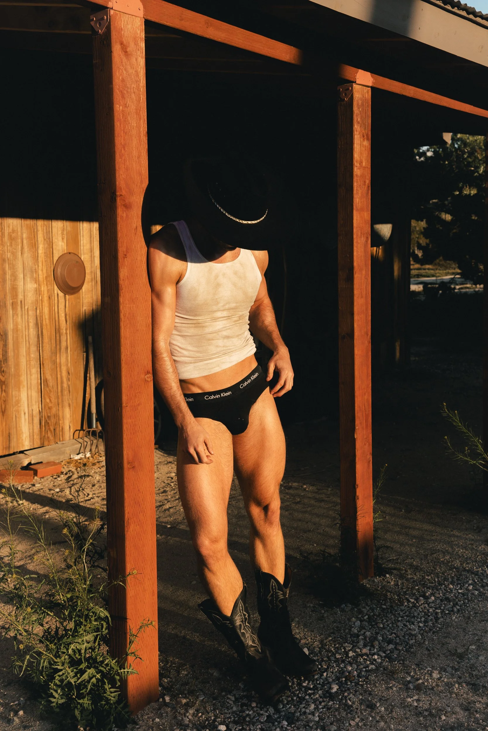 Taylor Phillips | Editorial (Copy)
