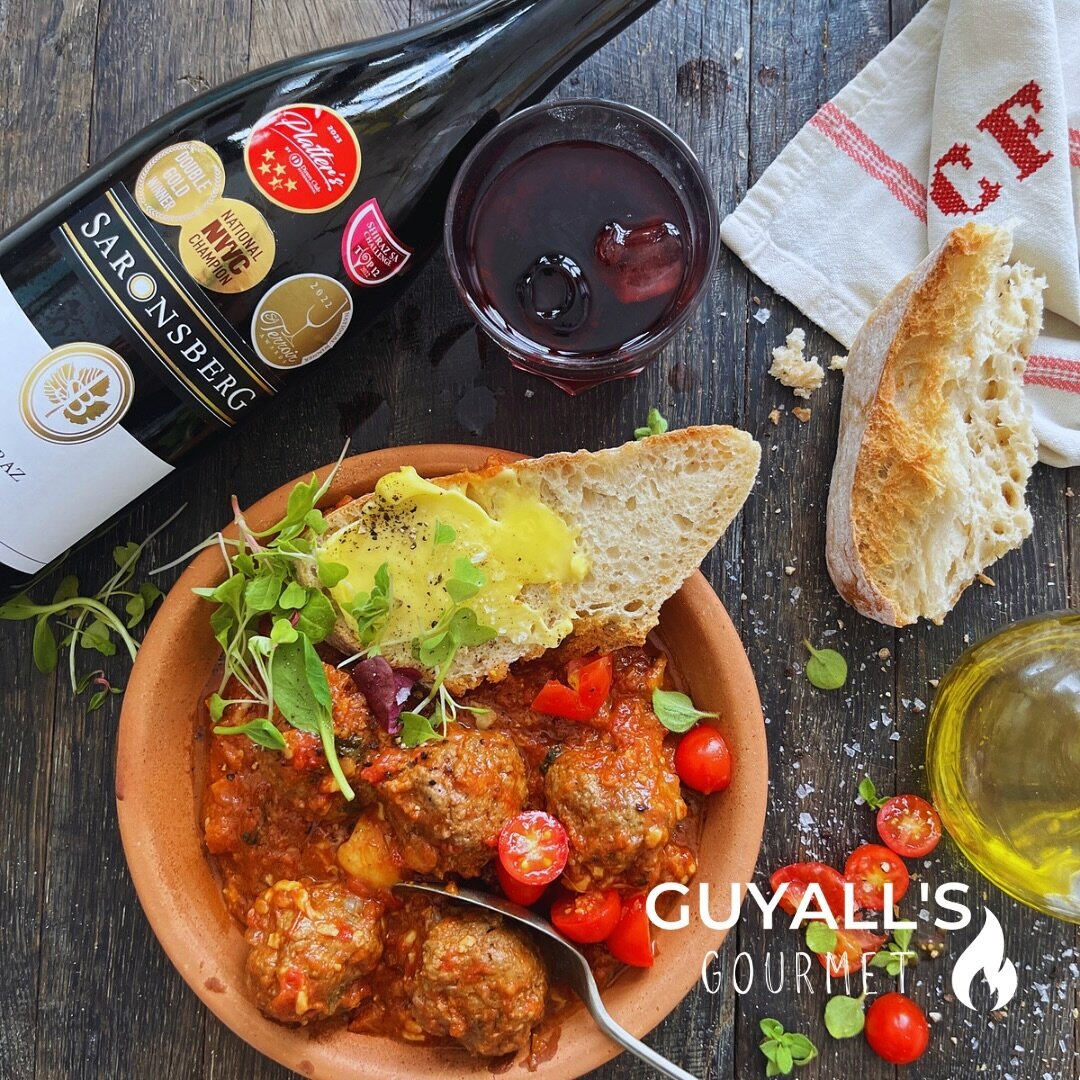 How delicious does this look! I can assure you it tastes even better!  Guyall&rsquo;s Gourmet meatballs made with @billrileymeat steak mince hand rolled and poached in a marinara sauce. Real food at its best and paired with the most amazing @saronsbe