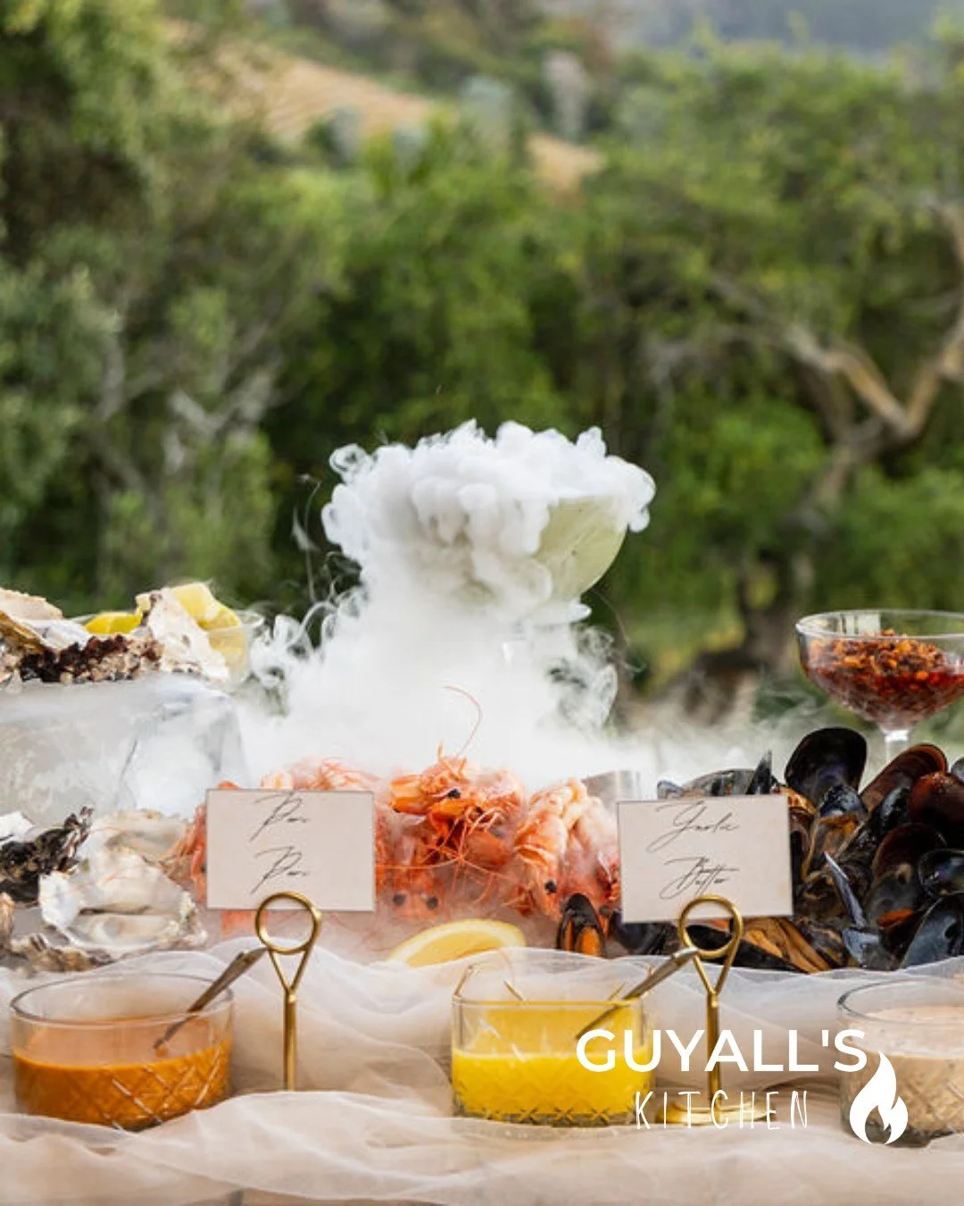 This seafood bar understood the assignment 🦪✨ Caviar, oysters, prawns, smoked mussels, clouds of dry ice and absolutely zero restraint.
.
.
#guyallskitchen #seafoodbar #luxurywedding #weddingfood #capetownweddings