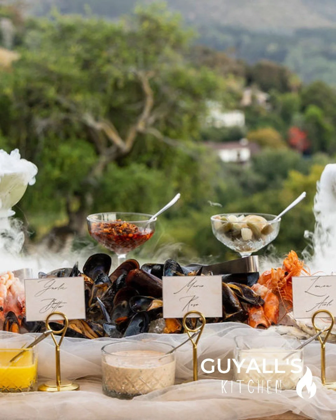 Some couples want a snack table. Others want a fully loaded seafood experience with every possible extra 😌🍋
.
.
#guyallskitchen #oysters #caviar #weddinginspiration #luxurycatering