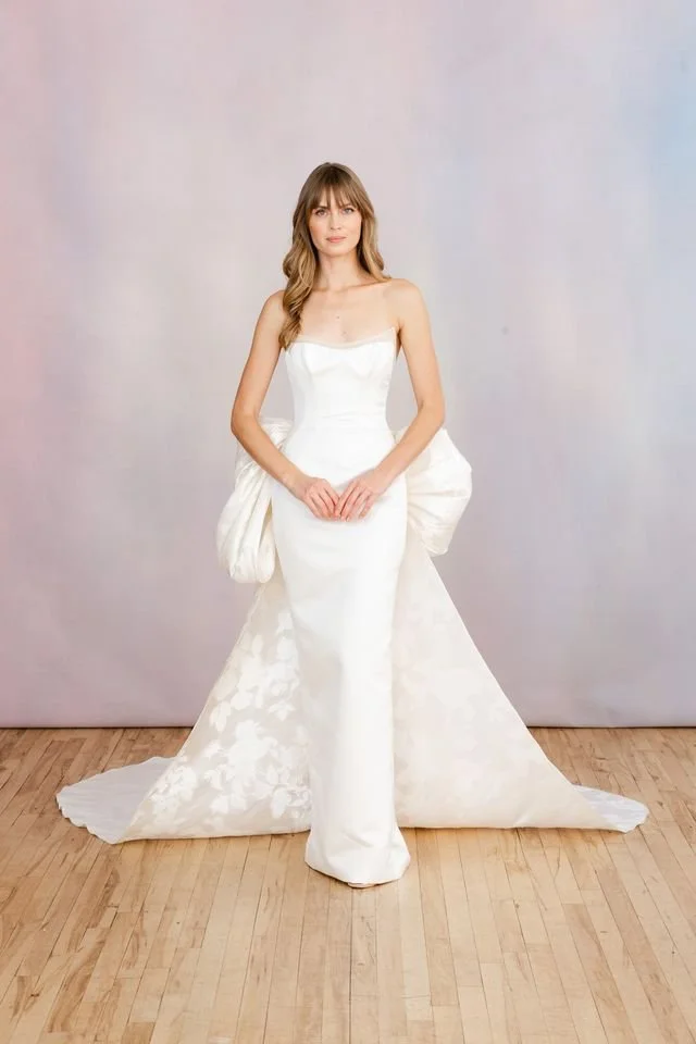 Sorrel front bow .jpeg