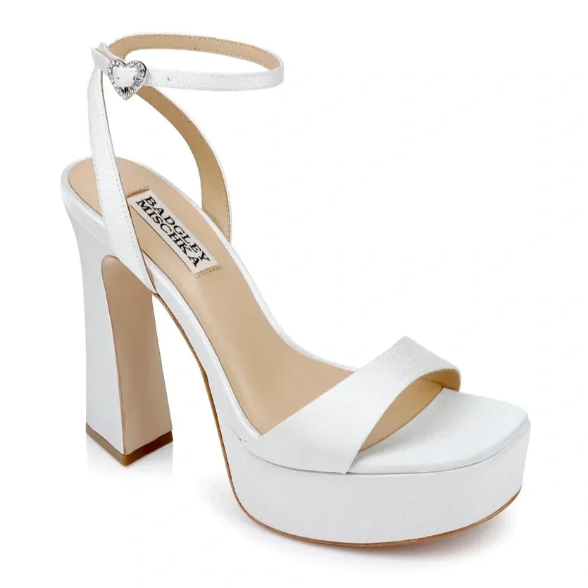 Badgley Mischka Platform White Sandal with Heart Shaped Buckle