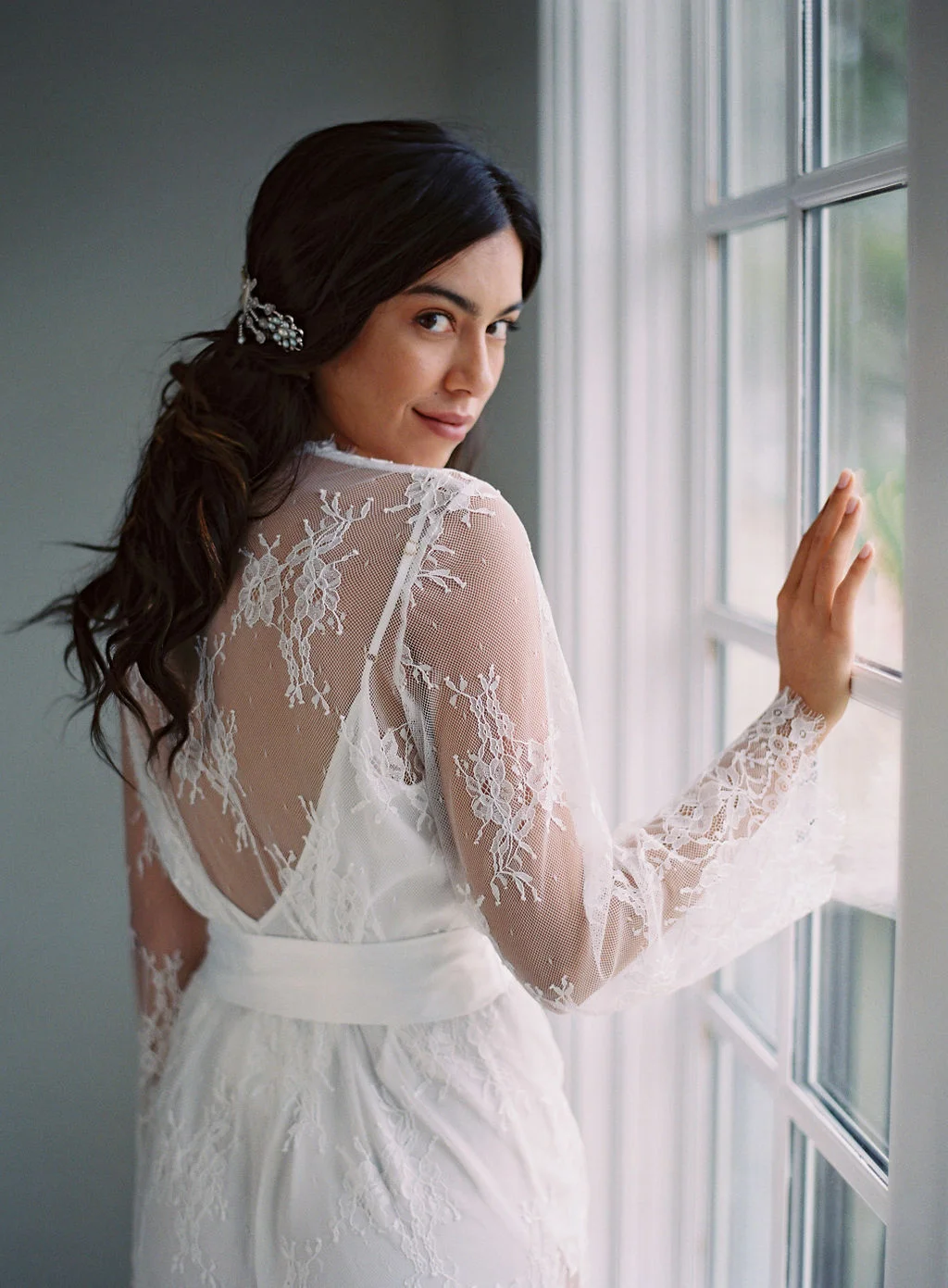 ivory lace robe bridal robe girl and a serious dream