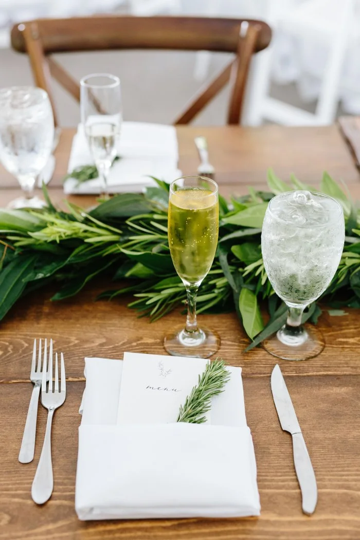 Classic outdoor estate wedding in Florida at Arundel Estate