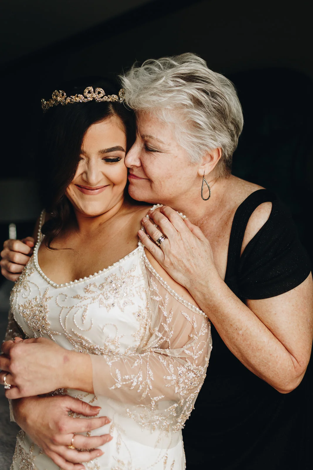 mother and daughter wedding day downtown orlando wedding
